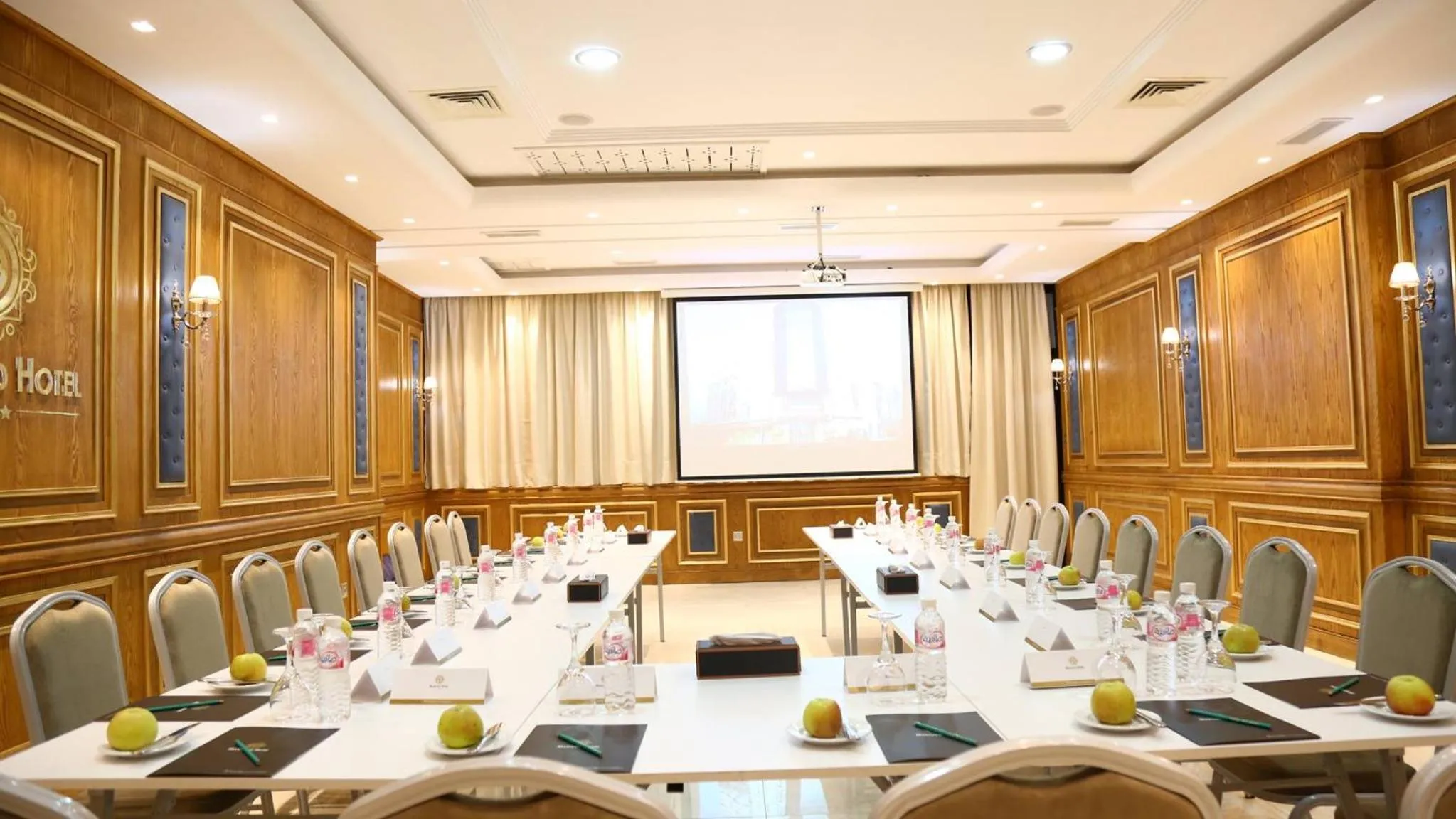 Meeting/conference room in Marigold Hotel