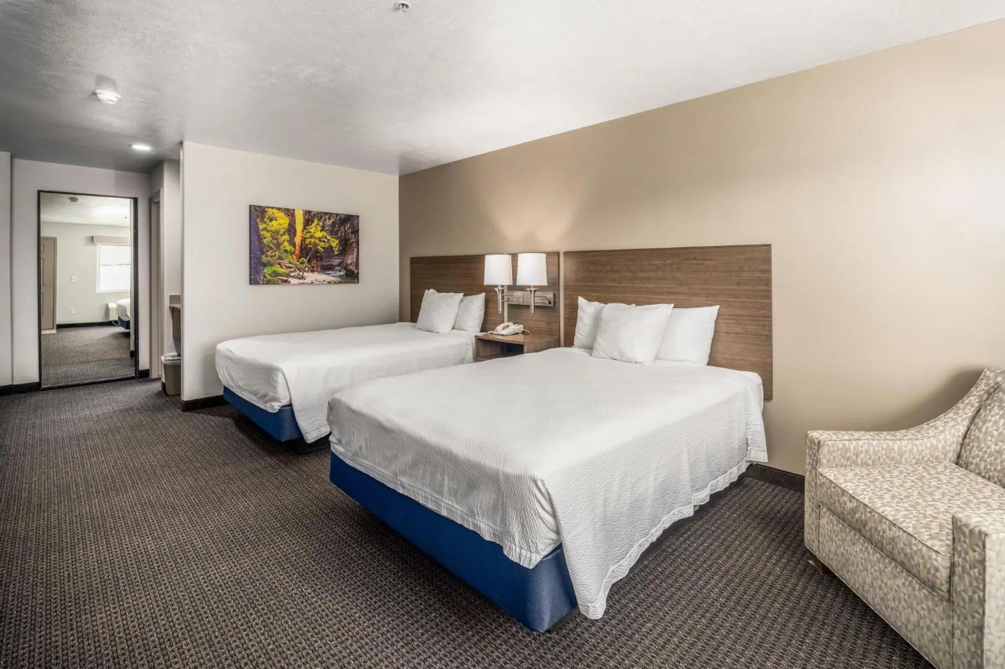 Bedroom, Bed in St. George Inn and Suites