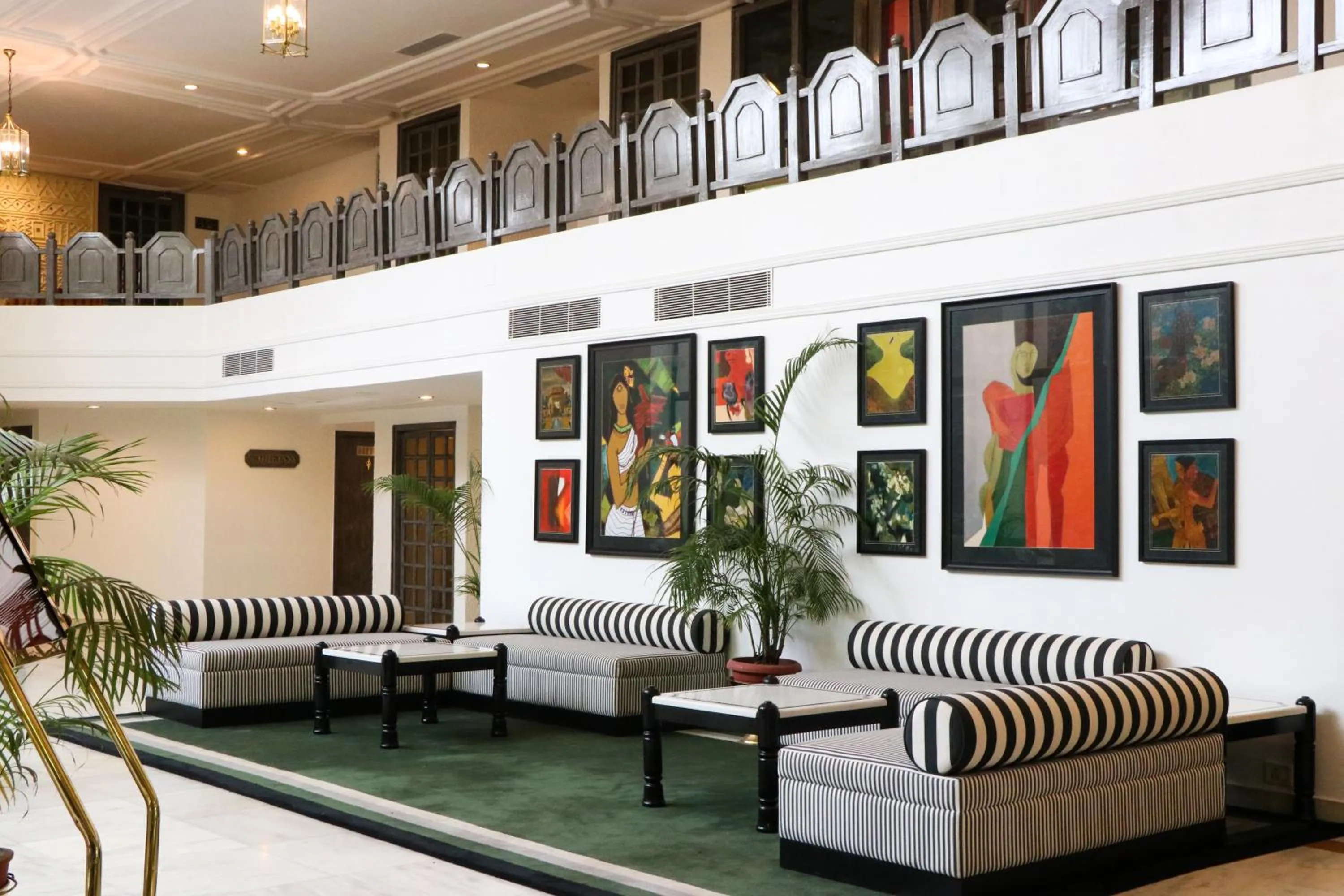 Lobby or reception in Rajdarshan - A Lake View Hotel in Udaipur