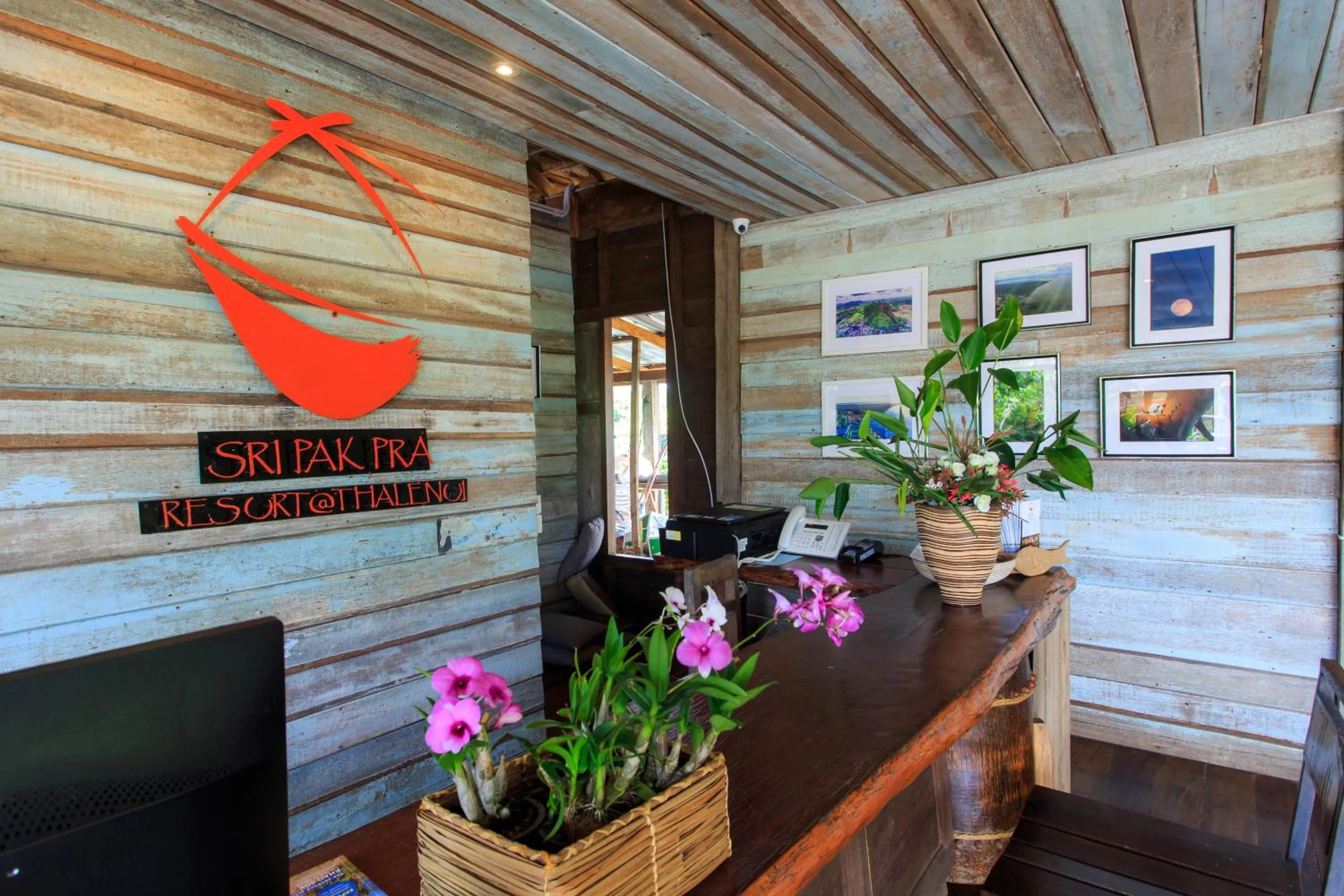 Lobby or reception in Sripakpra Boutique Resort Phatthalung