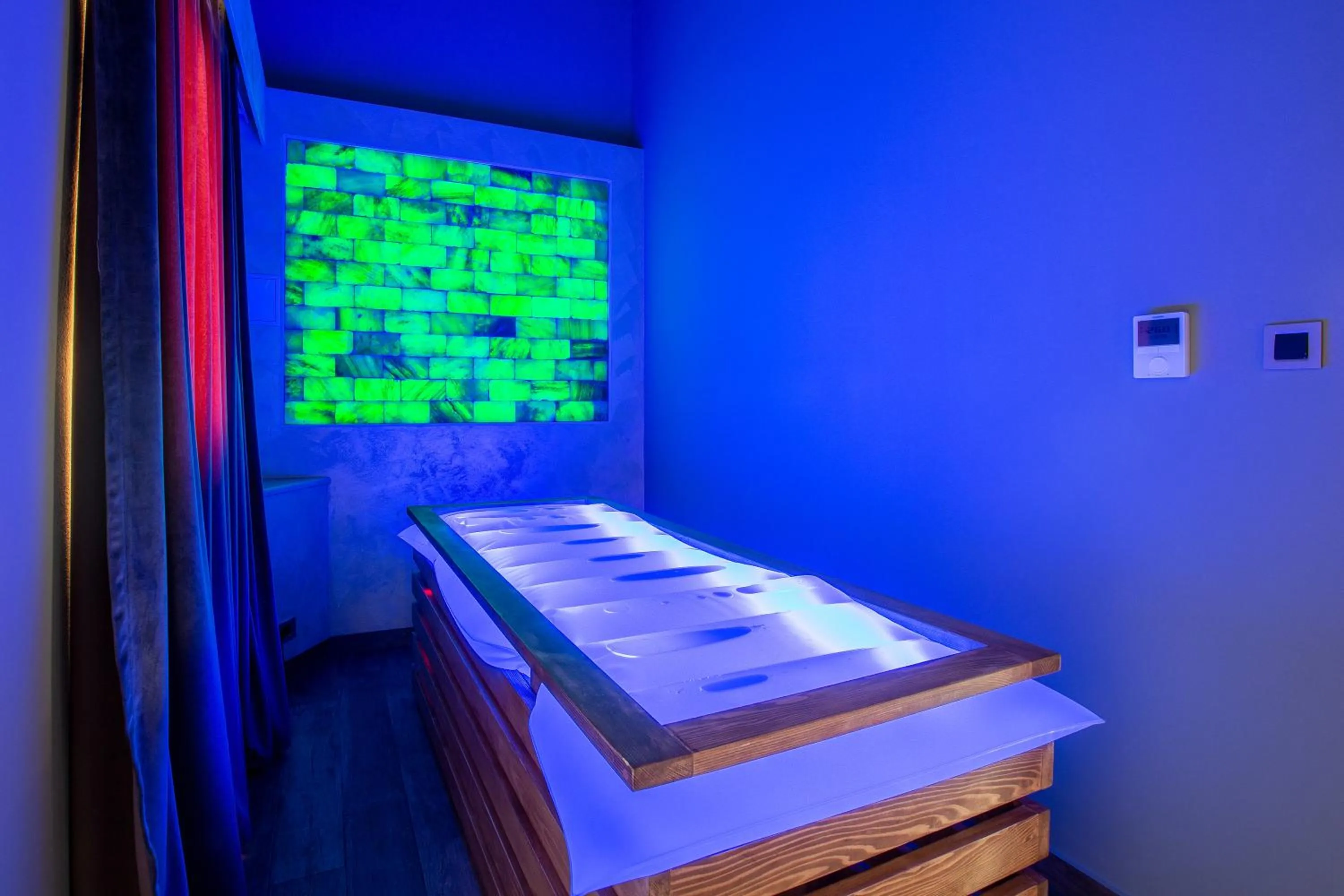 Sauna in Wine Residence Cattunar