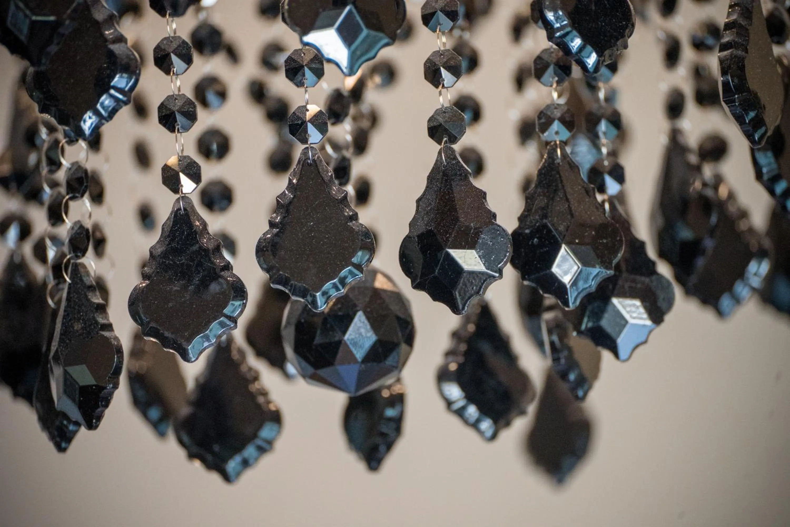 Decorative detail in Wine Residence Cattunar