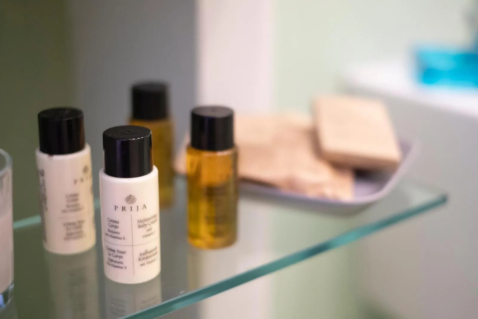 Bathroom in Luiselle Charming Accommodation Sorrento City Center