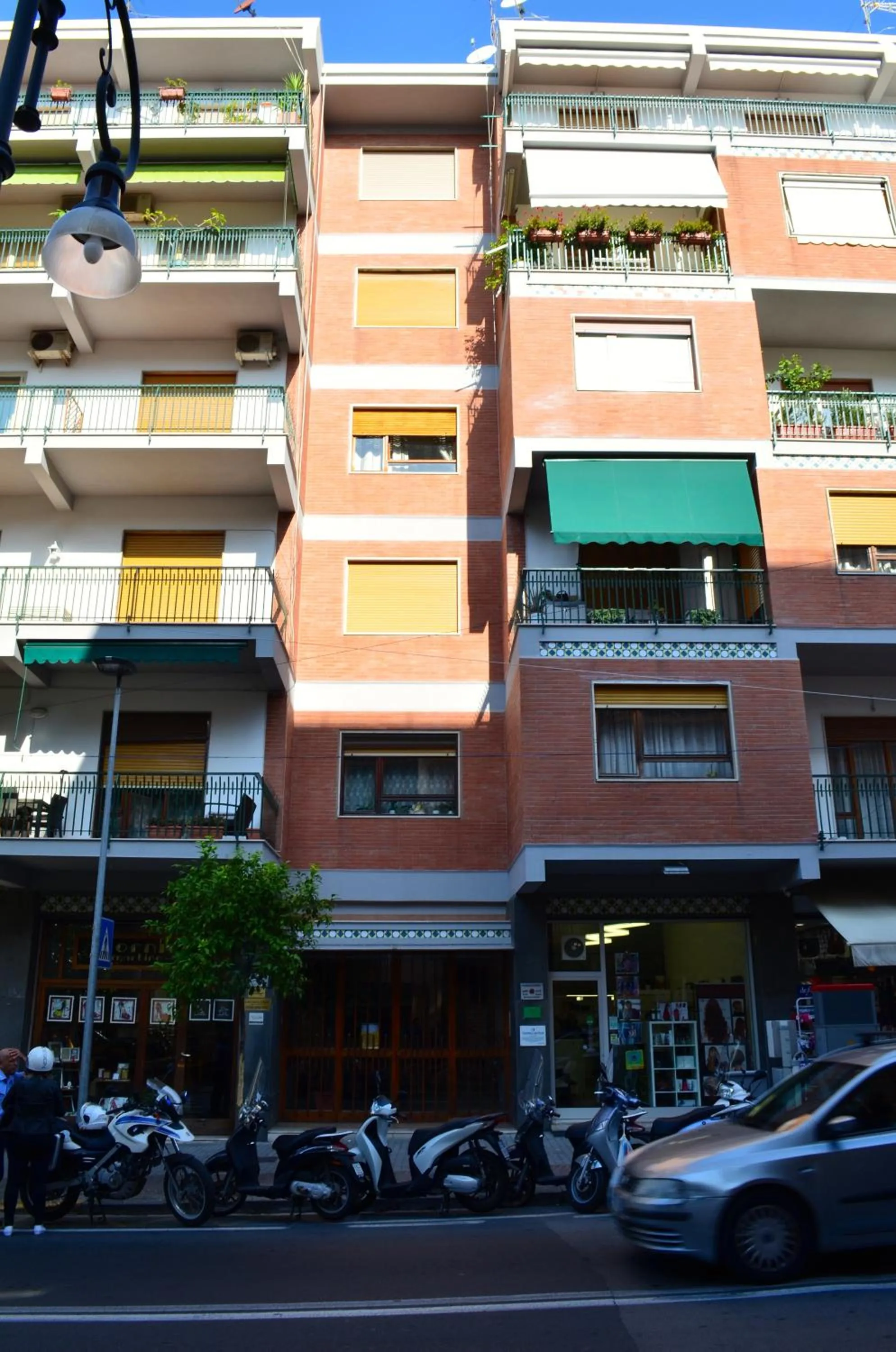 Property building in Luiselle Charming Accommodation Sorrento City Center