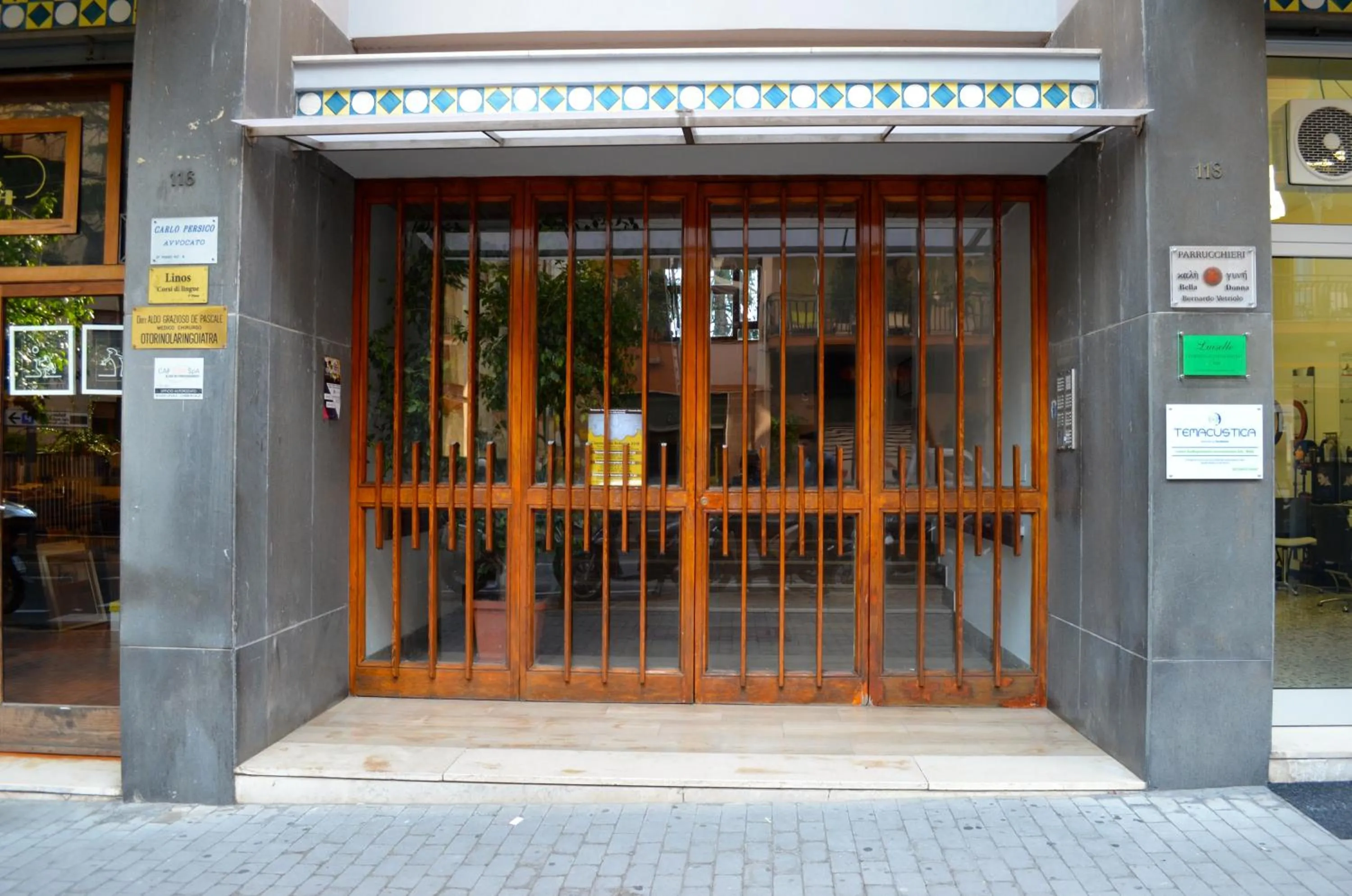 Property building in Luiselle Charming Accommodation Sorrento City Center