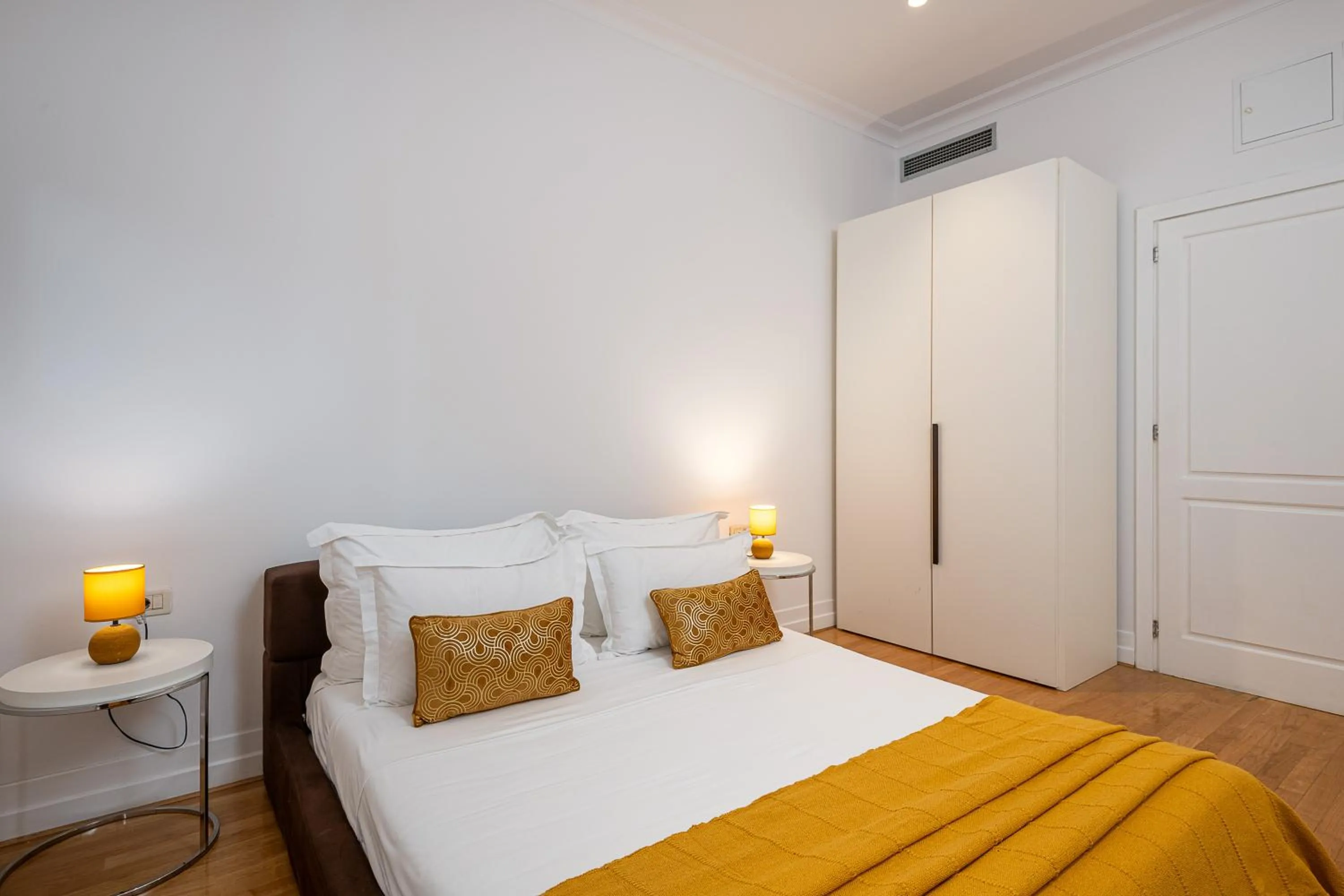 Bed in Blasius Residence