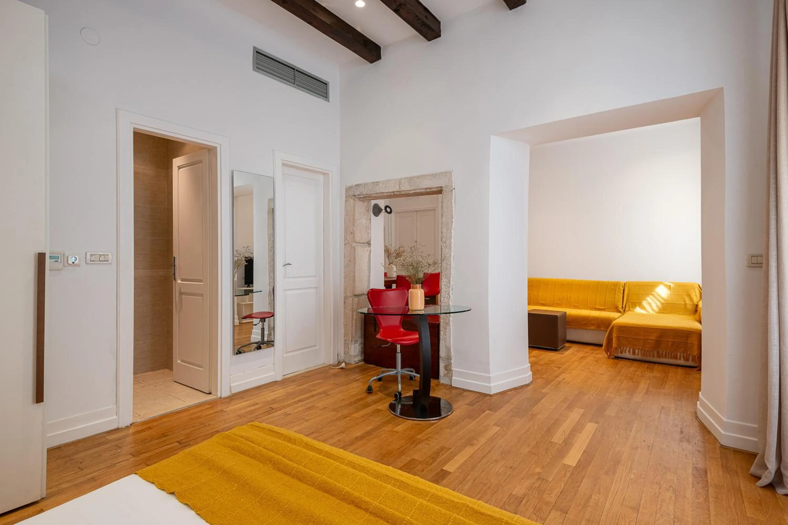 Bed in Blasius Residence