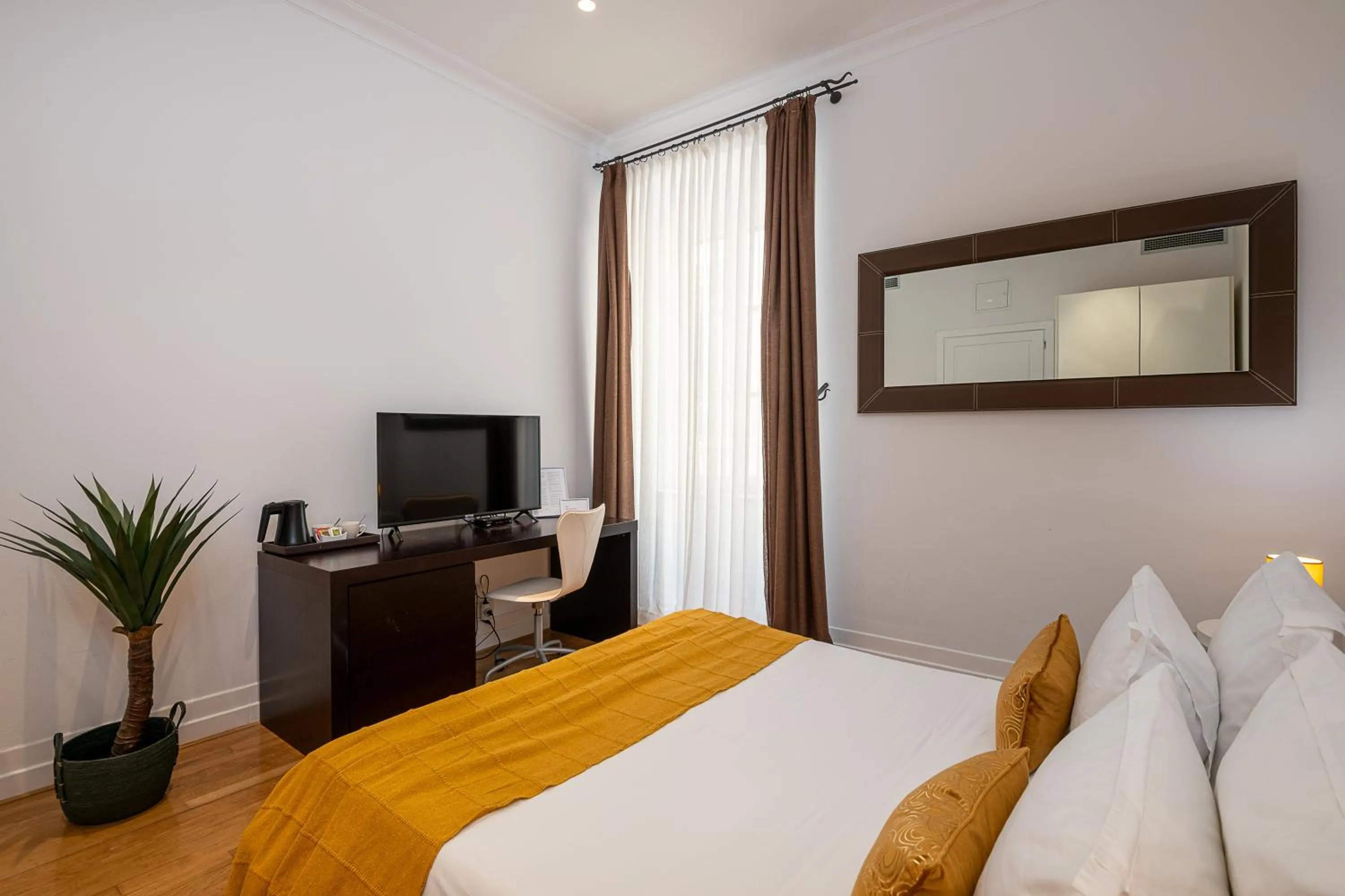 Bed in Blasius Residence