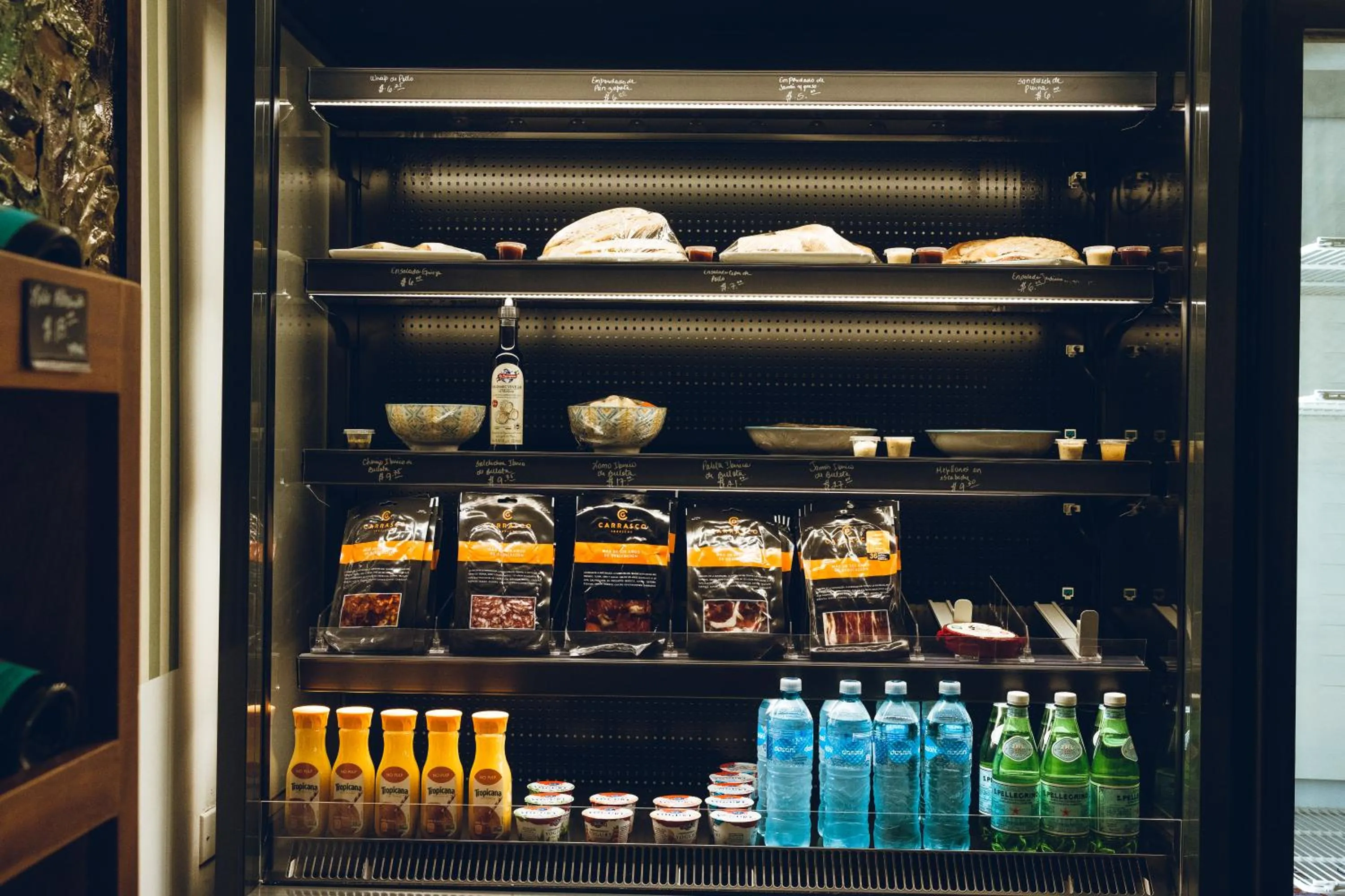 Food and drinks in Hotel Pedasí Nature Paradise