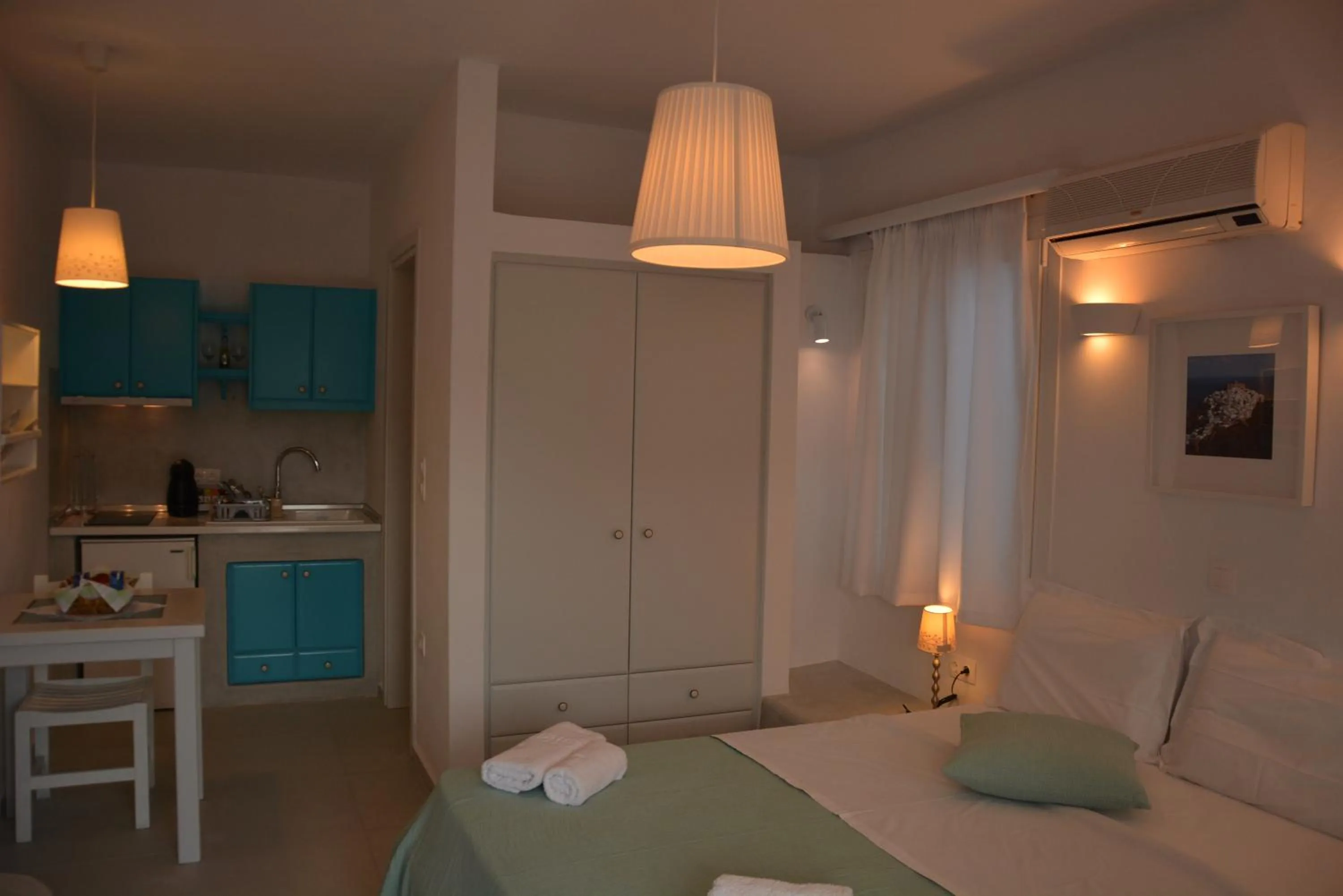 Bed in Drouga's Studios & Suites Astypalaia Greece