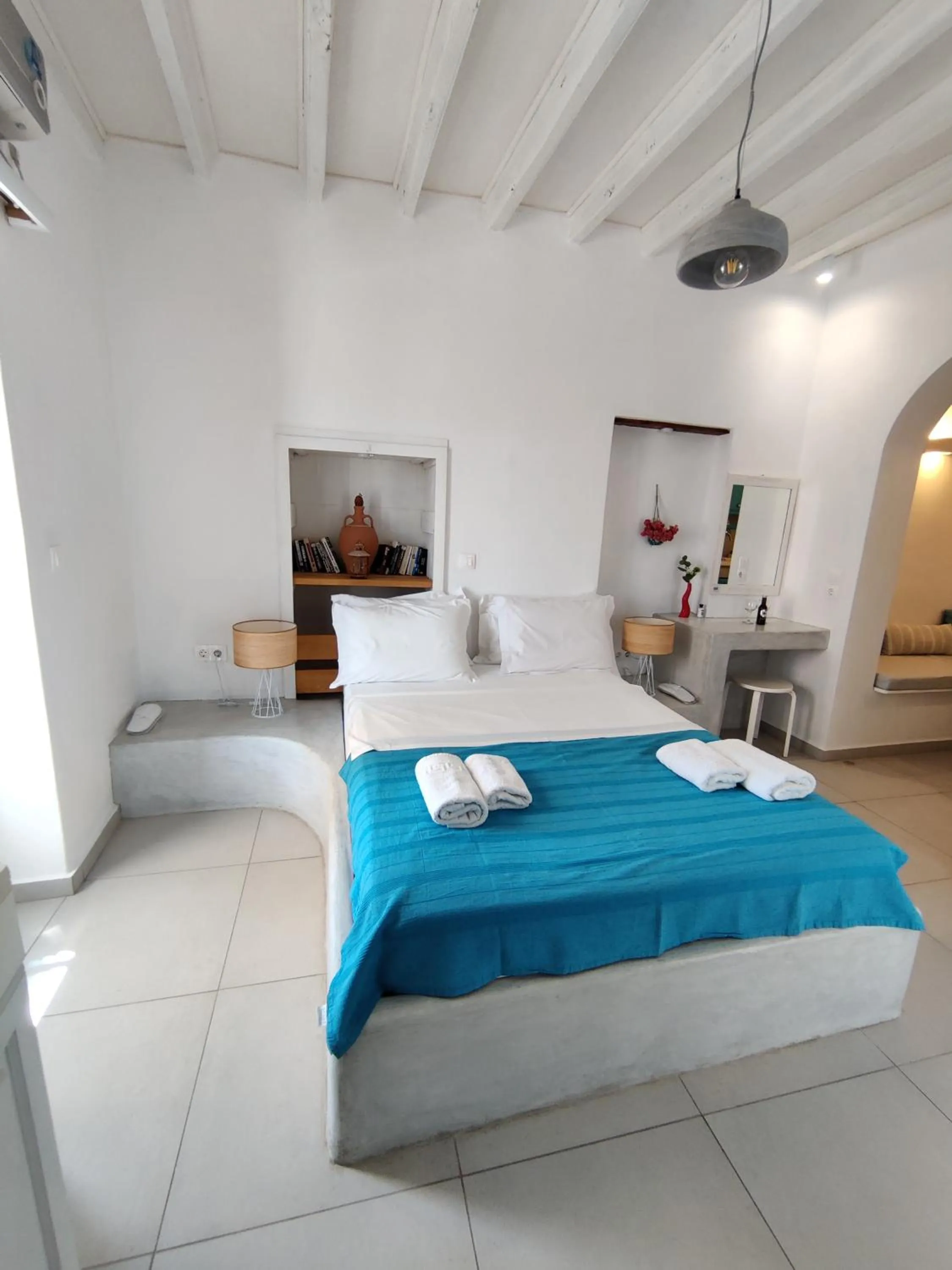 Bed in Drouga's Studios & Suites Astypalaia Greece
