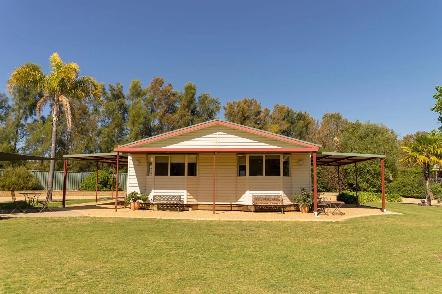 Property building in Tokemata Retreat