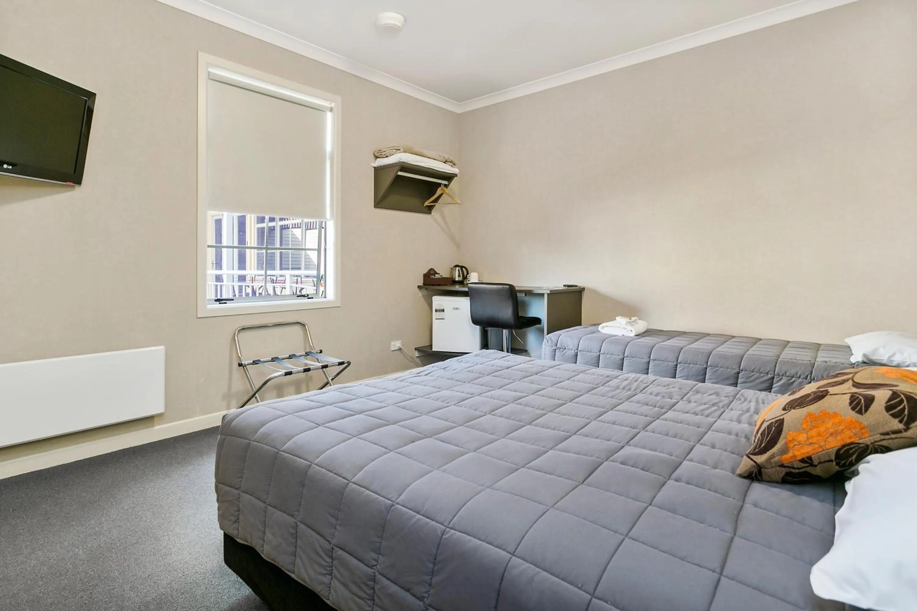 Executive Queen Room in No 1 Motels