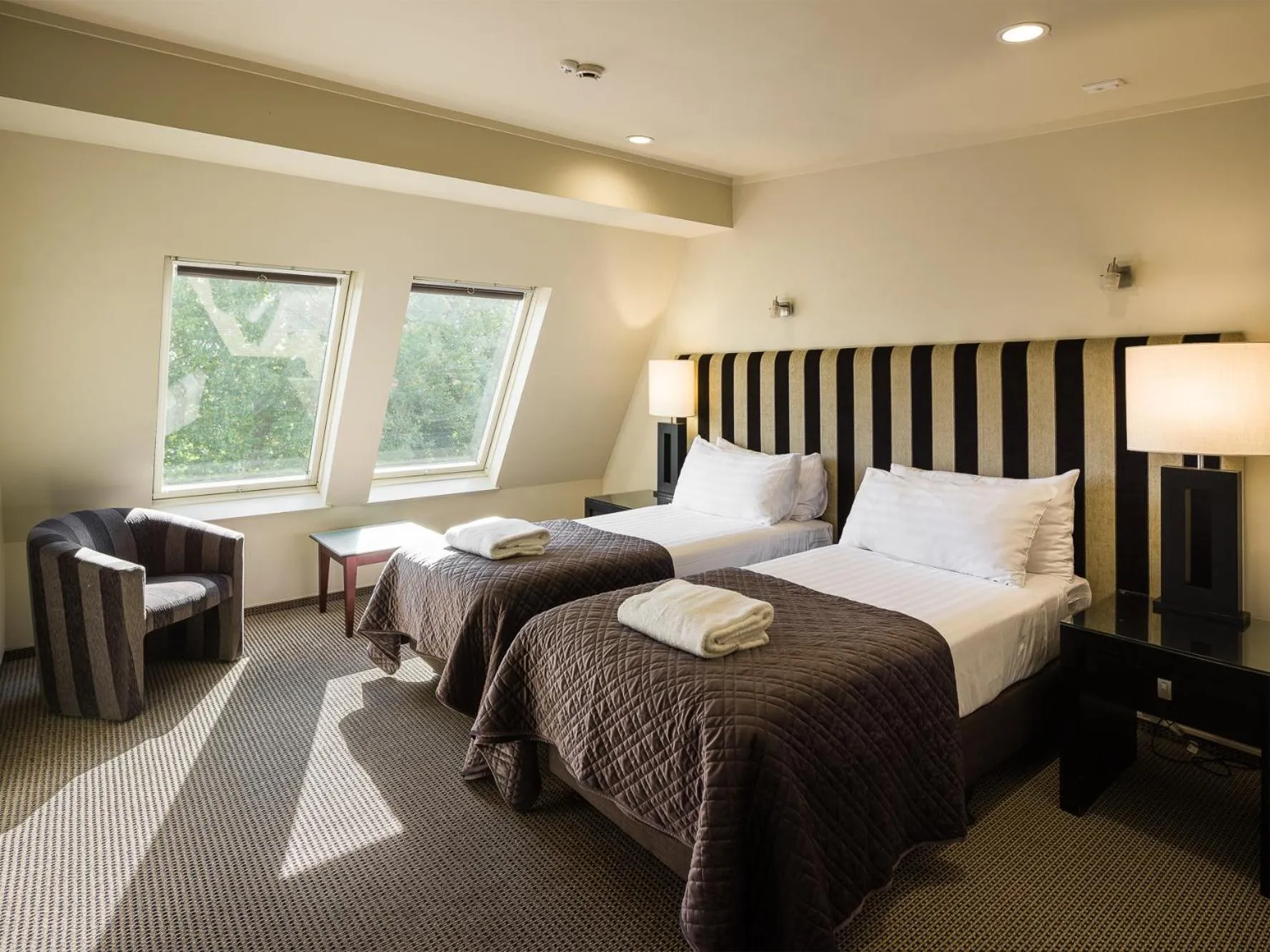 Bedroom, Bed in Carnmore Chateau Marlborough