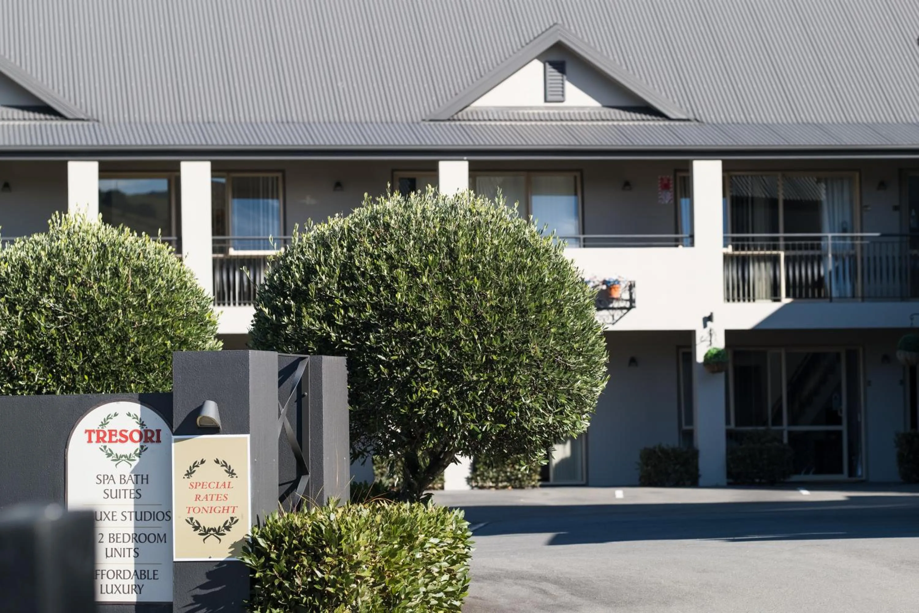 Property building in Tresori Motor Lodge