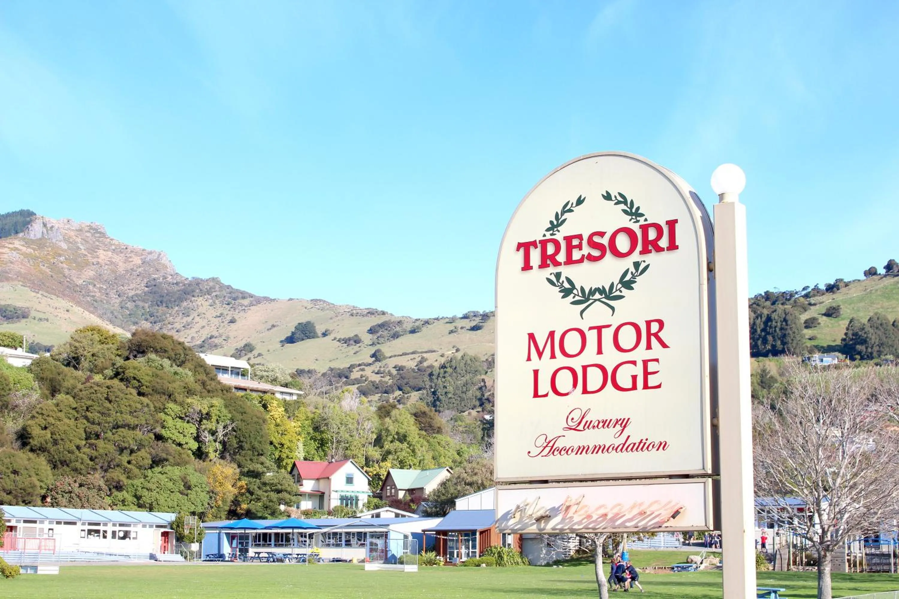 Property logo or sign in Tresori Motor Lodge