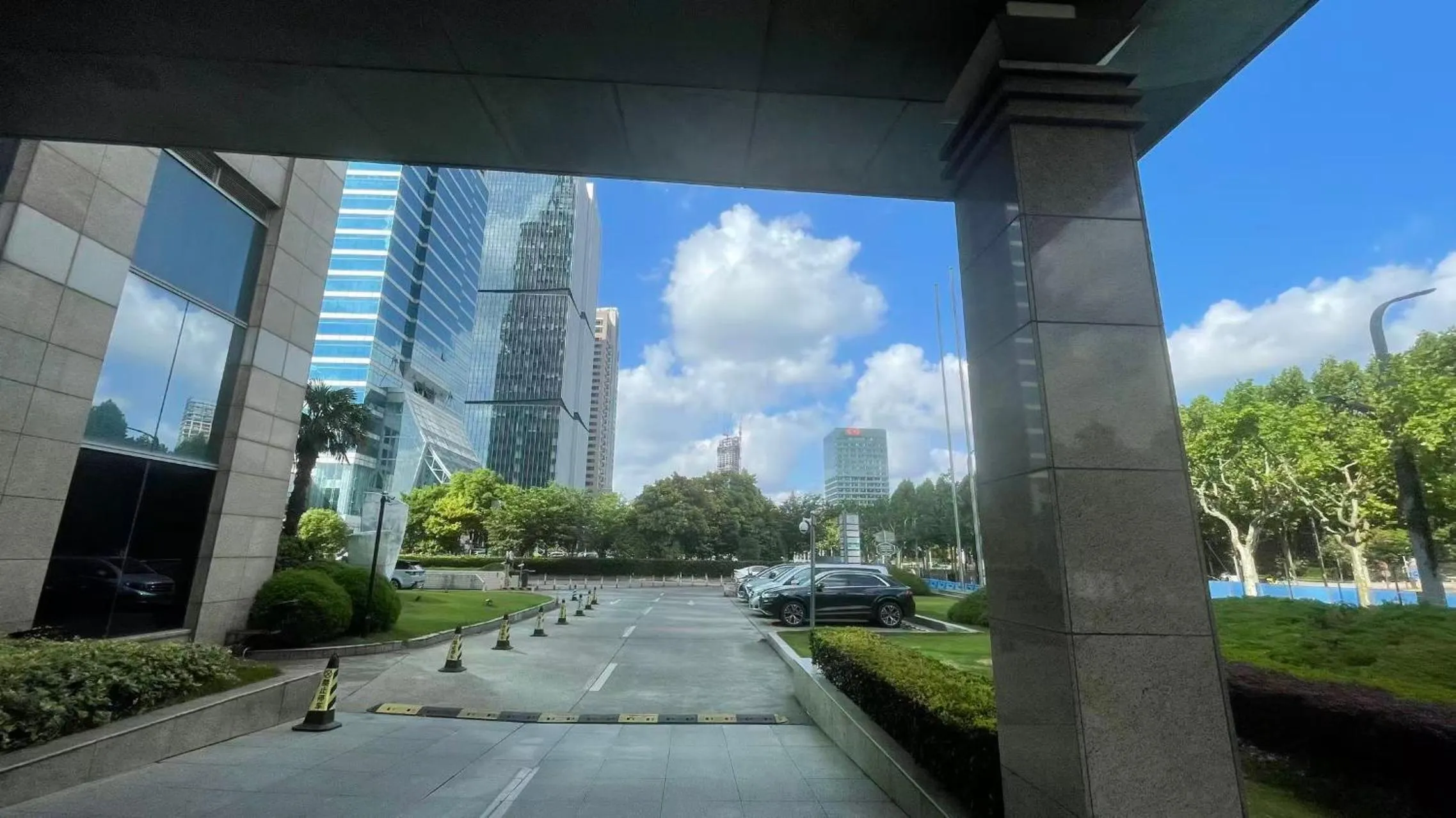 Ramada Plaza Pudong Shanghai