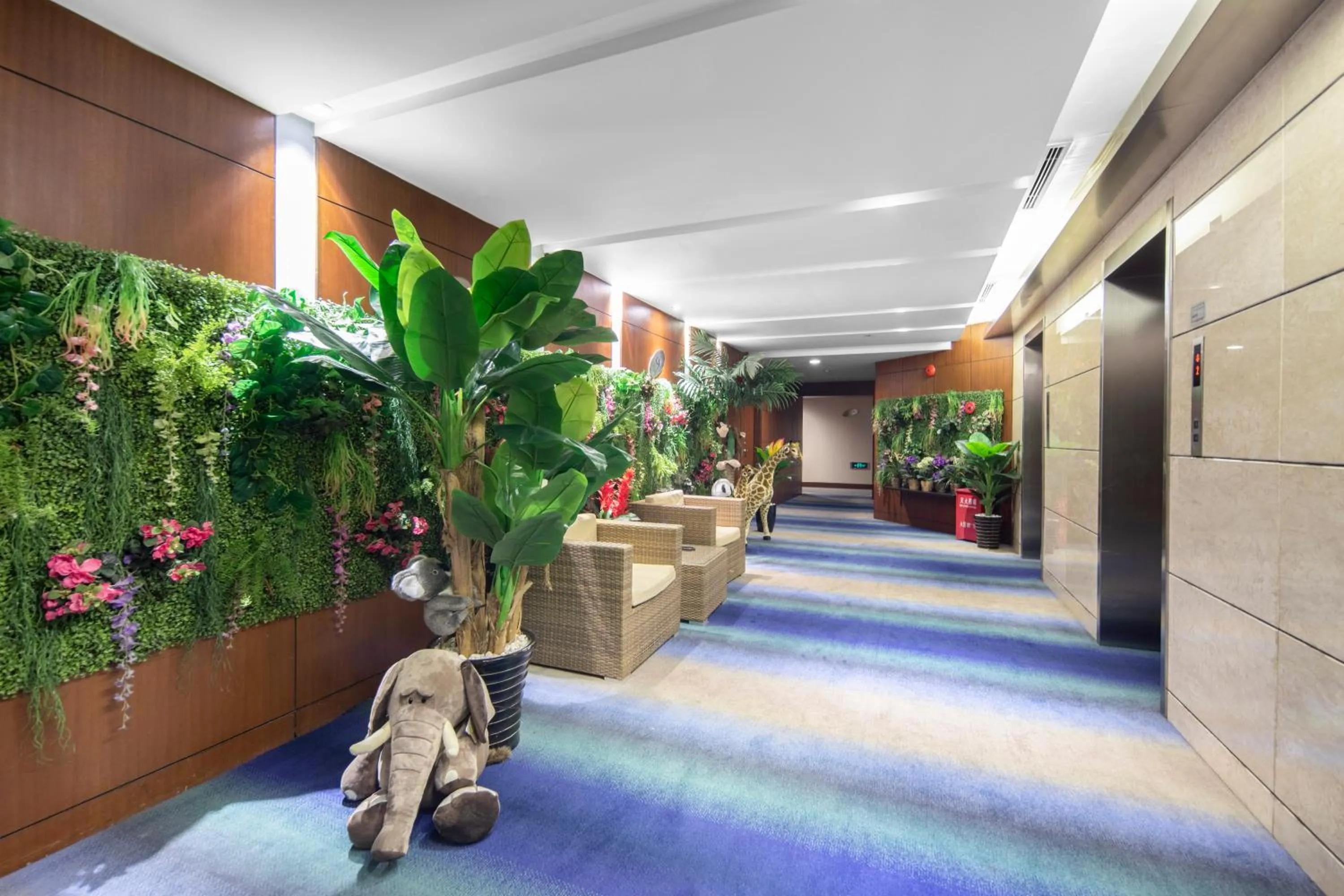 Ramada Plaza Pudong Shanghai