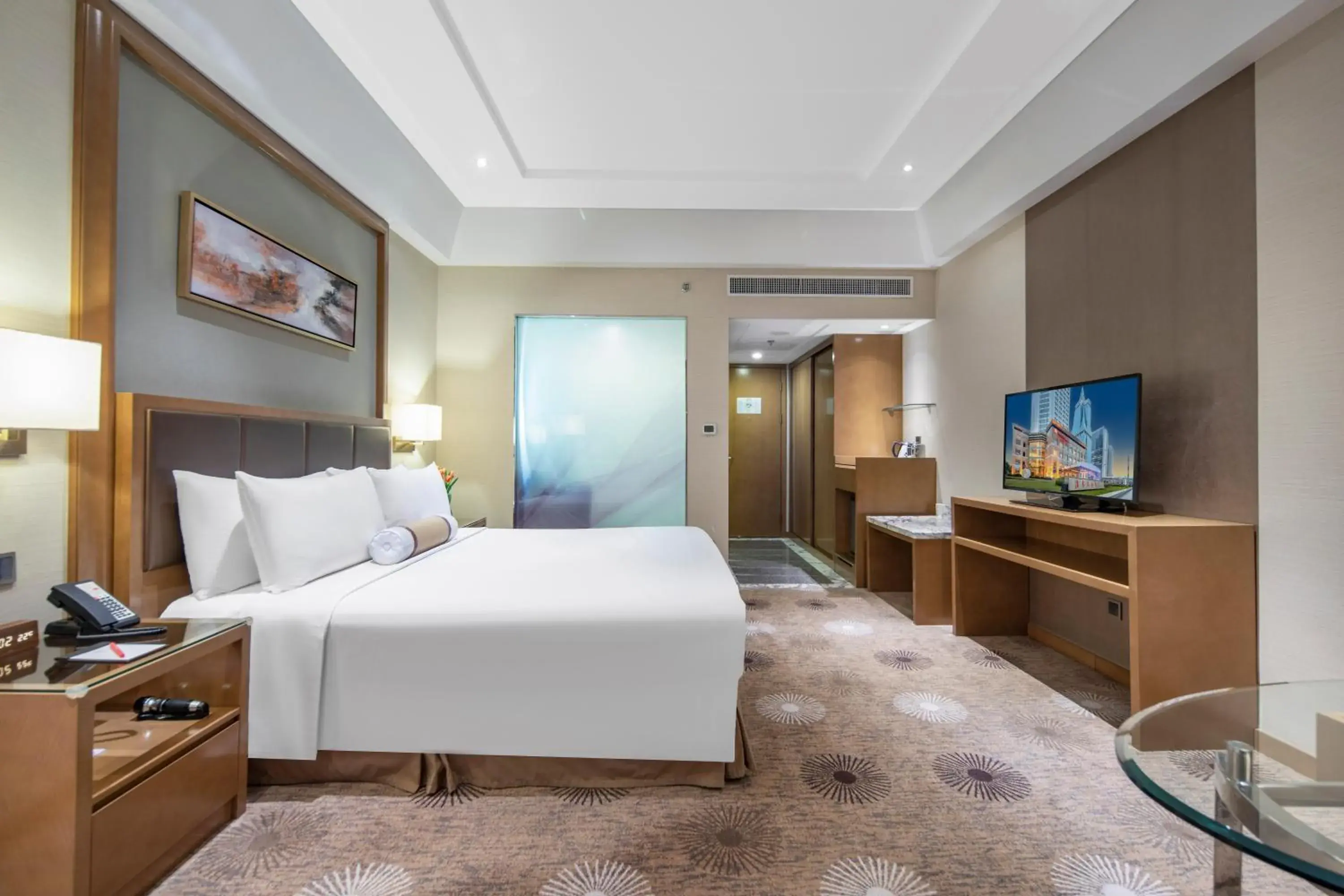 Executive King Room - Non-Smoking in Ramada Plaza Pudong Shanghai Executive King Room - Non-Smoking in Ramada Plaza Pudong Shanghai