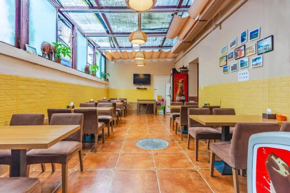 Breakfast in Holly's Hostel