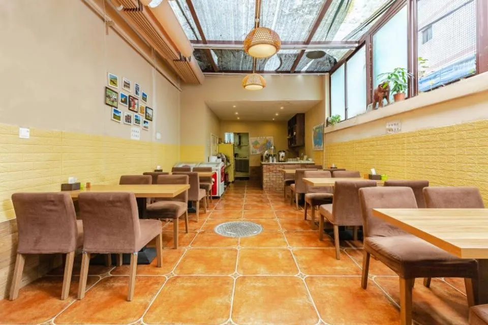 Breakfast in Holly's Hostel