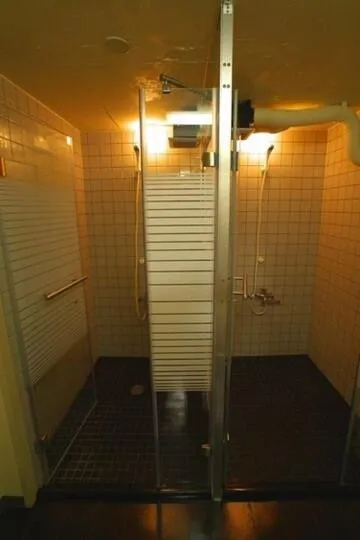 Bathroom in Guesthouse Camcam Okinawa