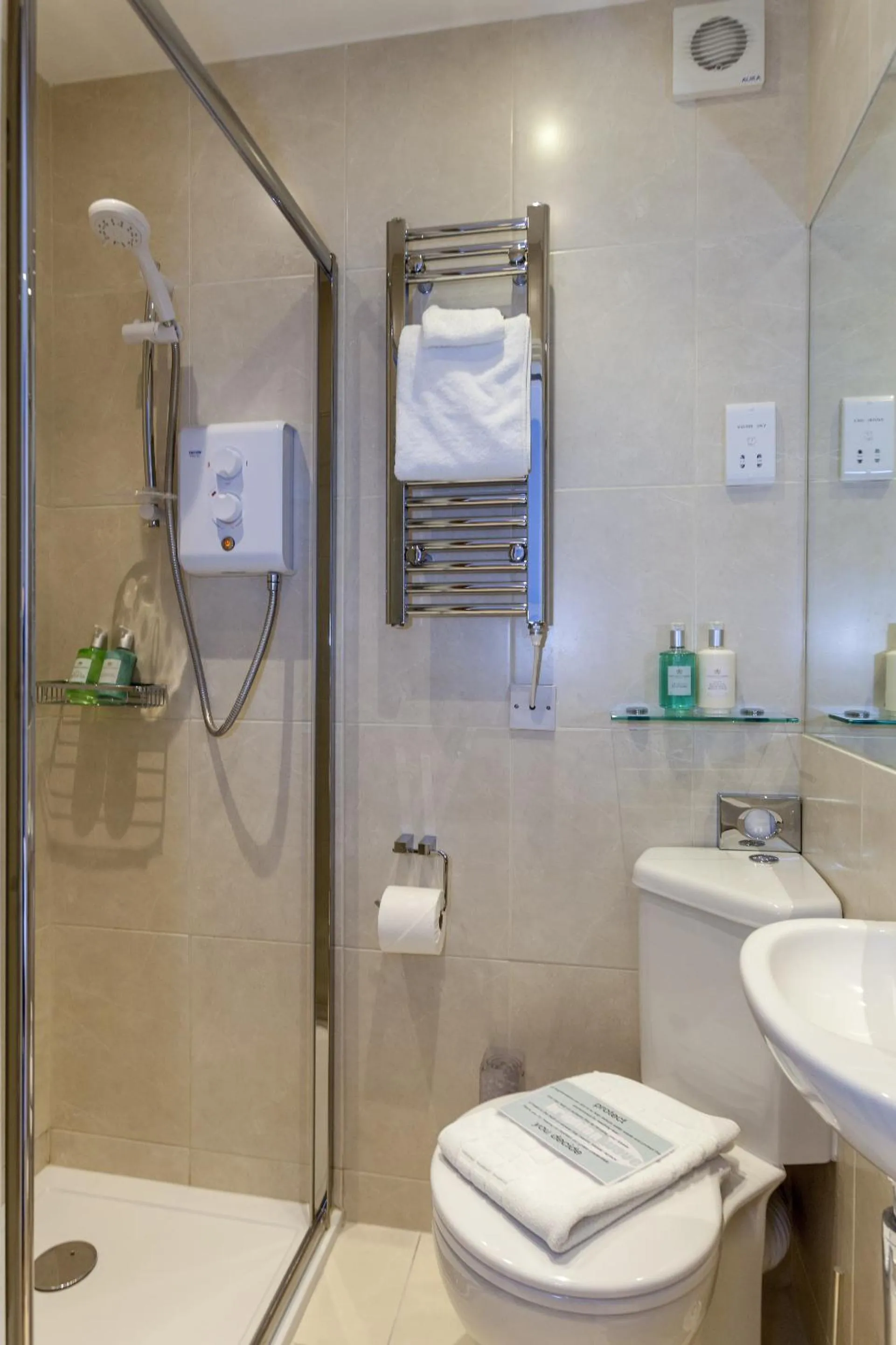 Bathroom in Brightonwave