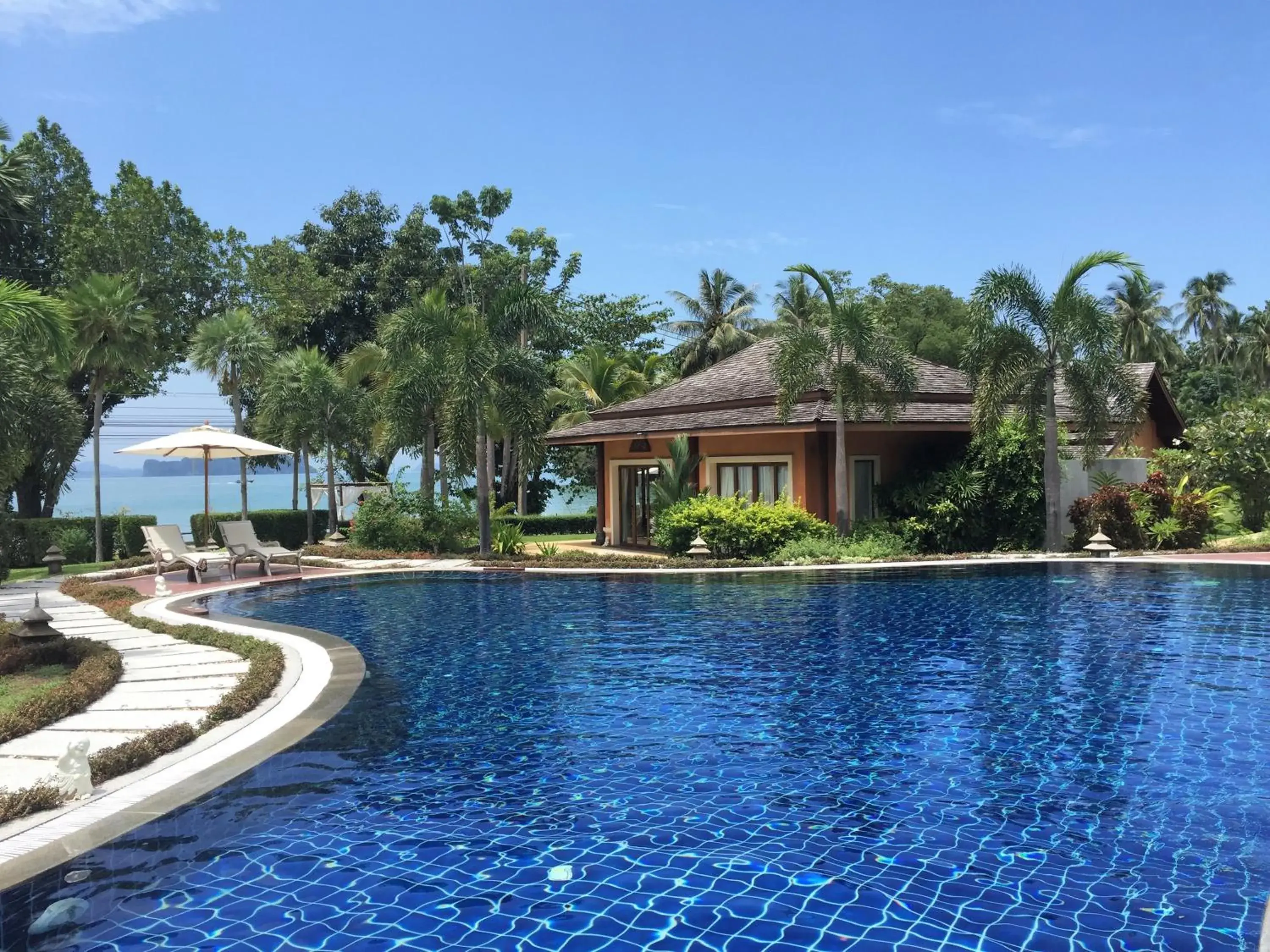 Deluxe Sunrise Suite - single occupancy in Laguna Villas Boutique Hotel Deluxe Sunrise Suite - single occupancy in Laguna Villas Boutique Hotel