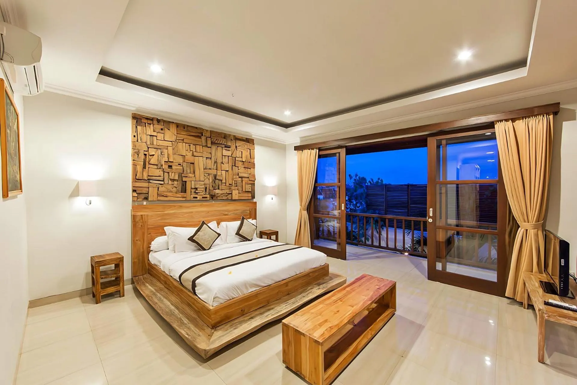 Bedroom, Bed in White Lotus Villas Seminyak