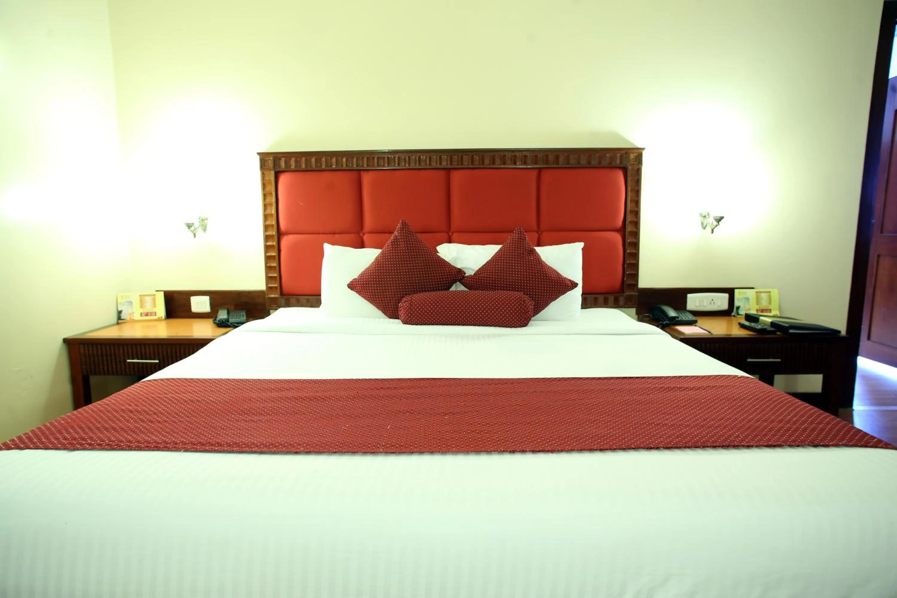 Photo of the whole room in Joys Palace Hotel