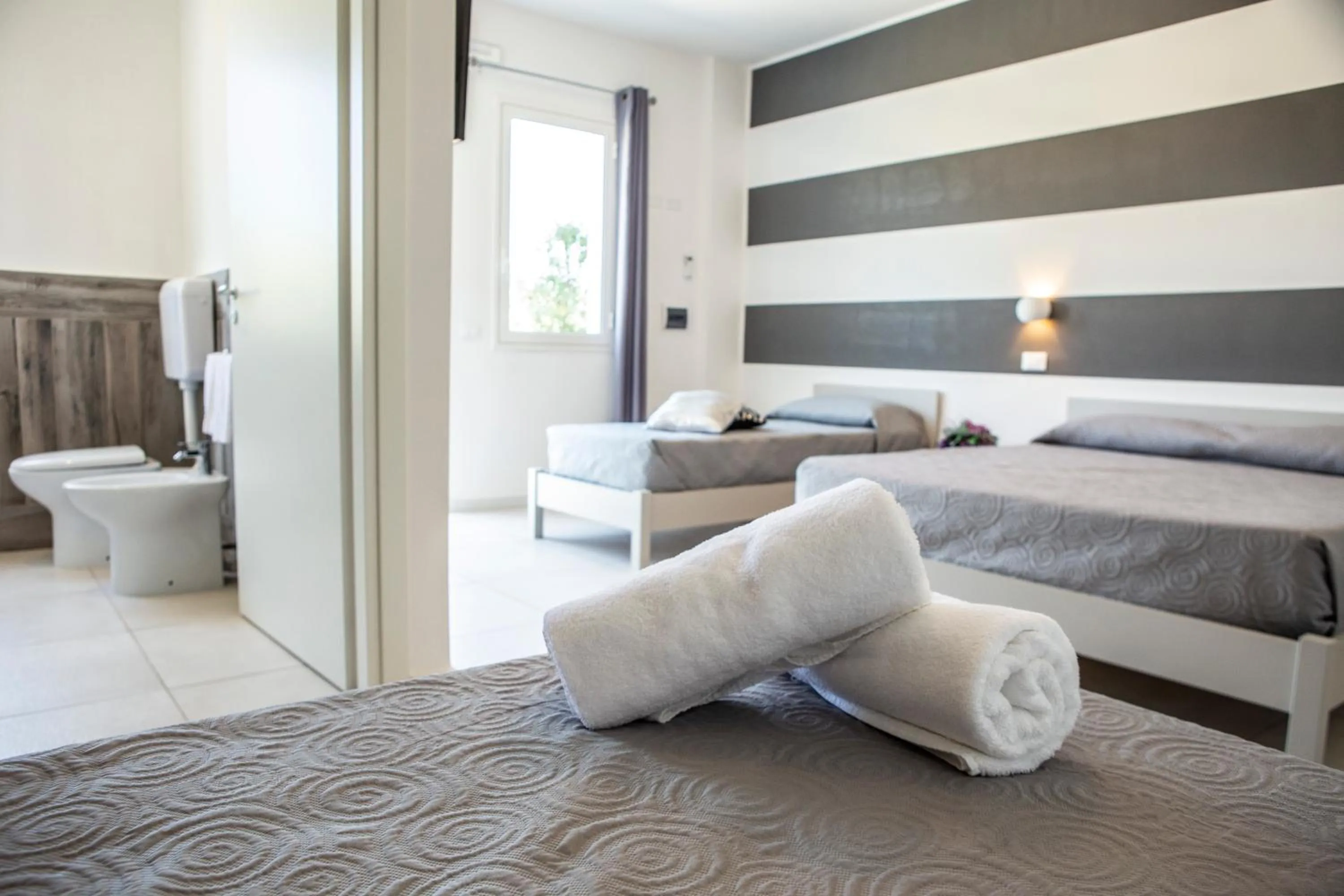 Bedroom, Bed in Piano Monaco