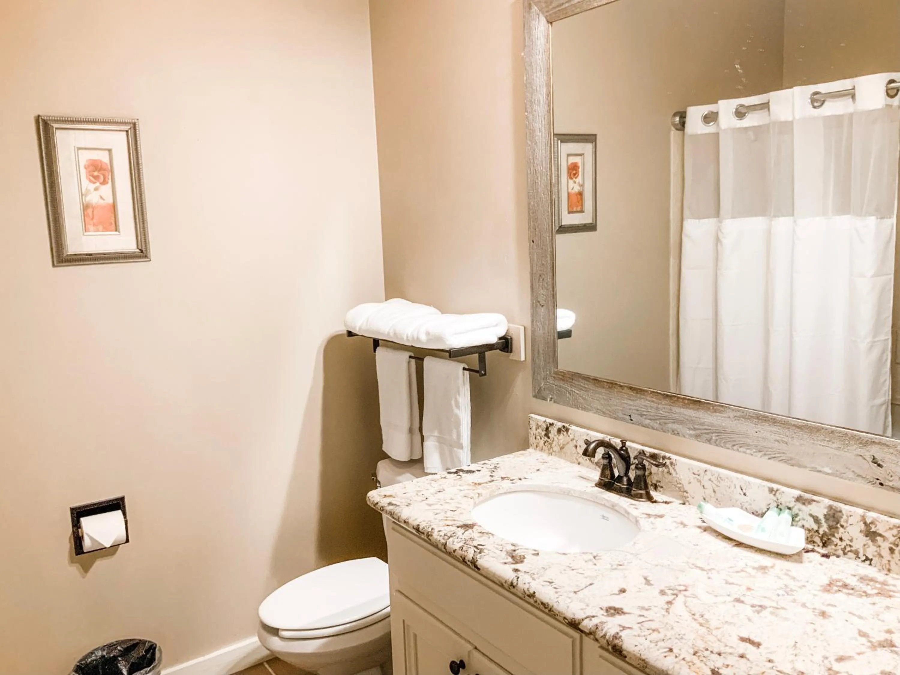 Bathroom in The Lodge at The Bluffs