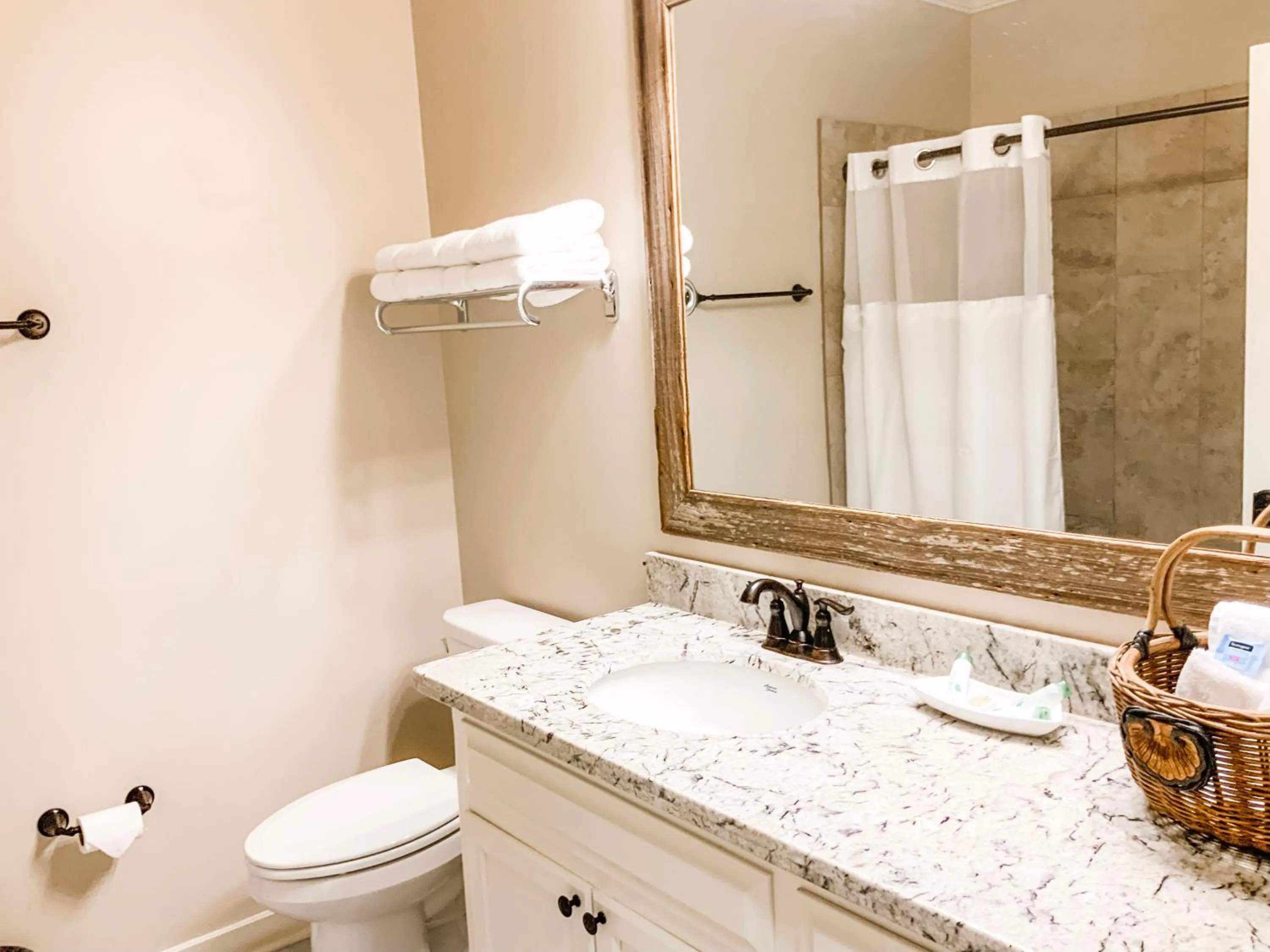Bathroom in The Lodge at The Bluffs