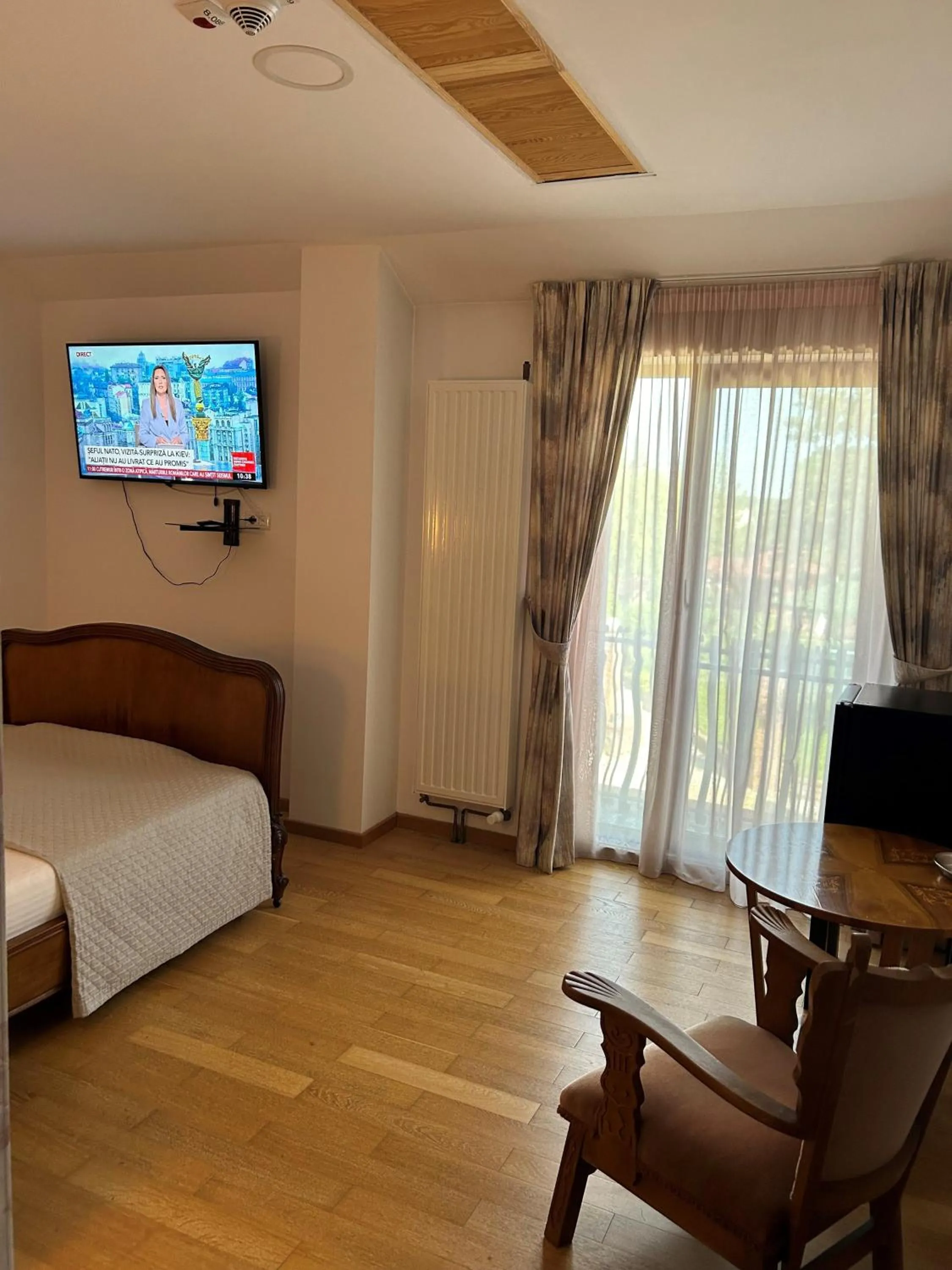 Bed in Hotel Senator