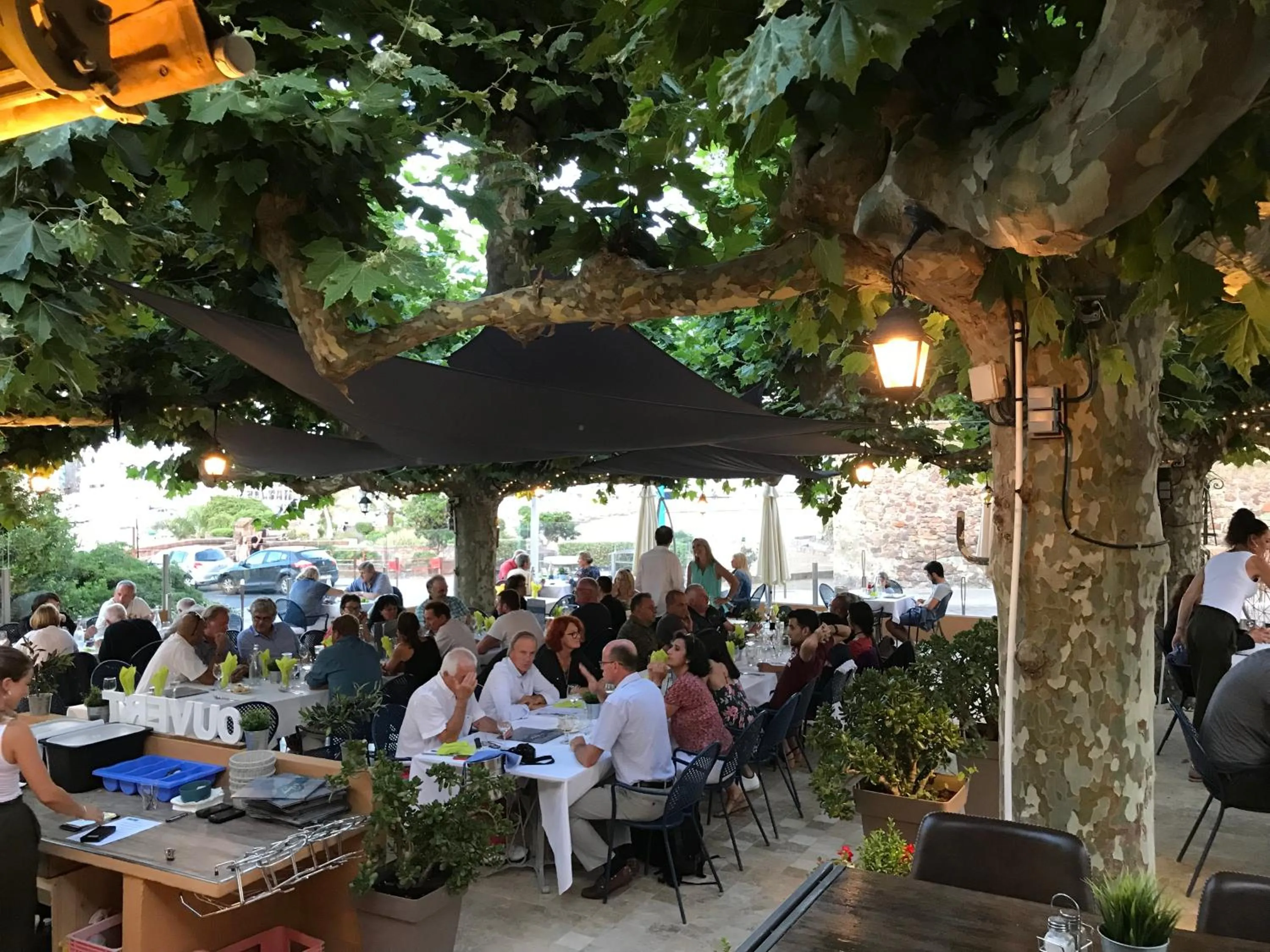 Patio in Hotel La Calanque