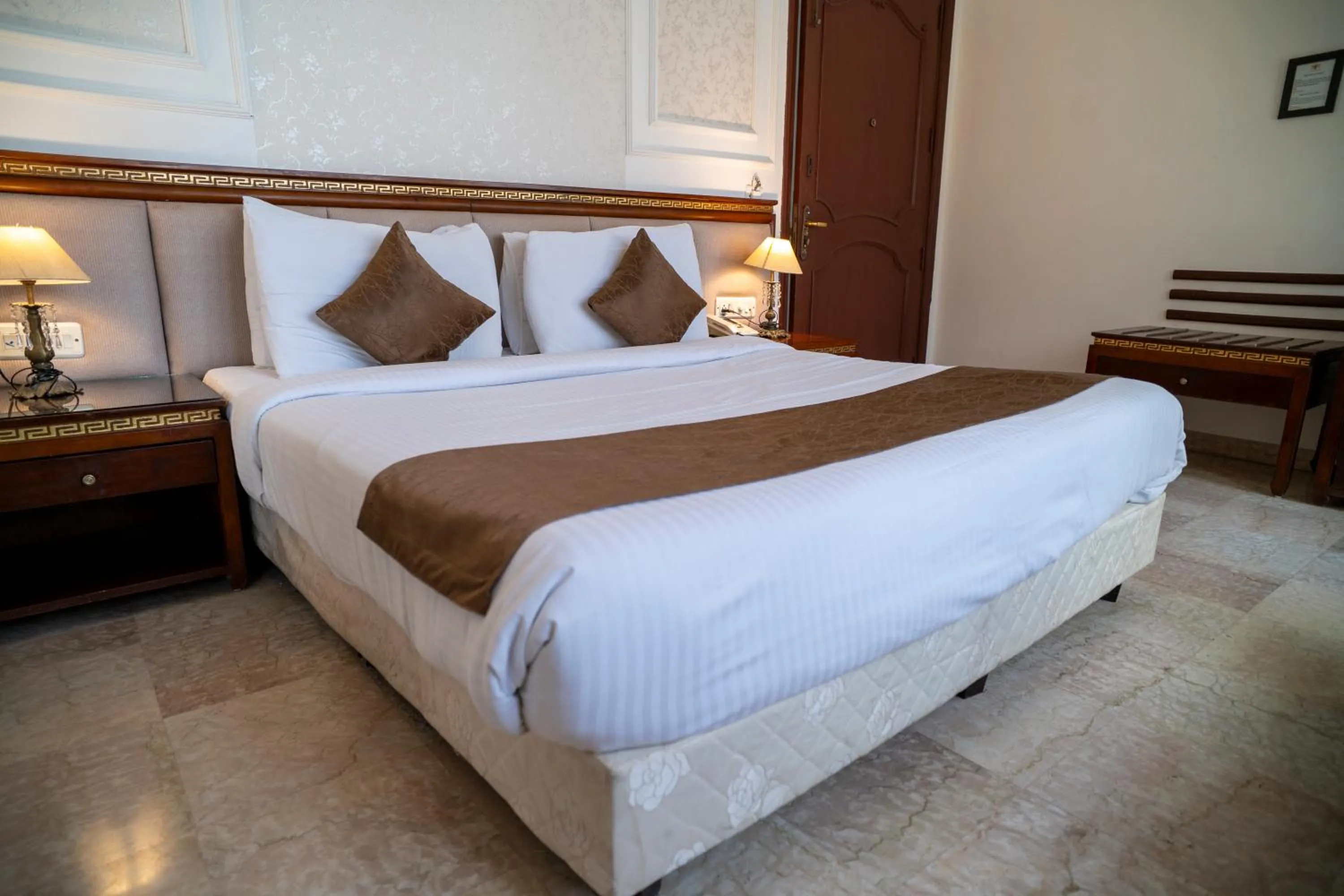 Bed in Hotel Merwara Estate- A Luxury Heritage Resort