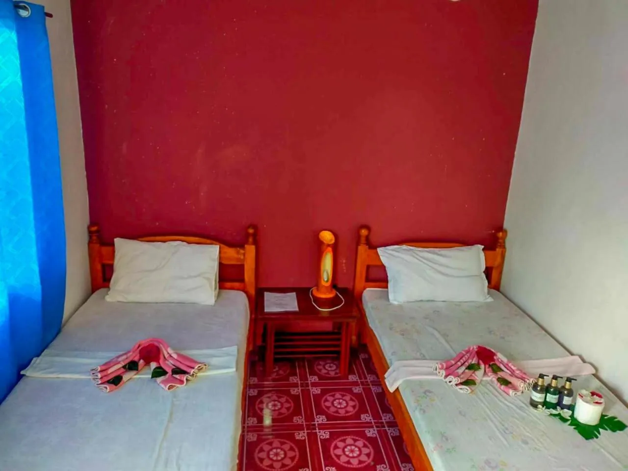 Photo of the whole room, Bed in Moonlight Resort