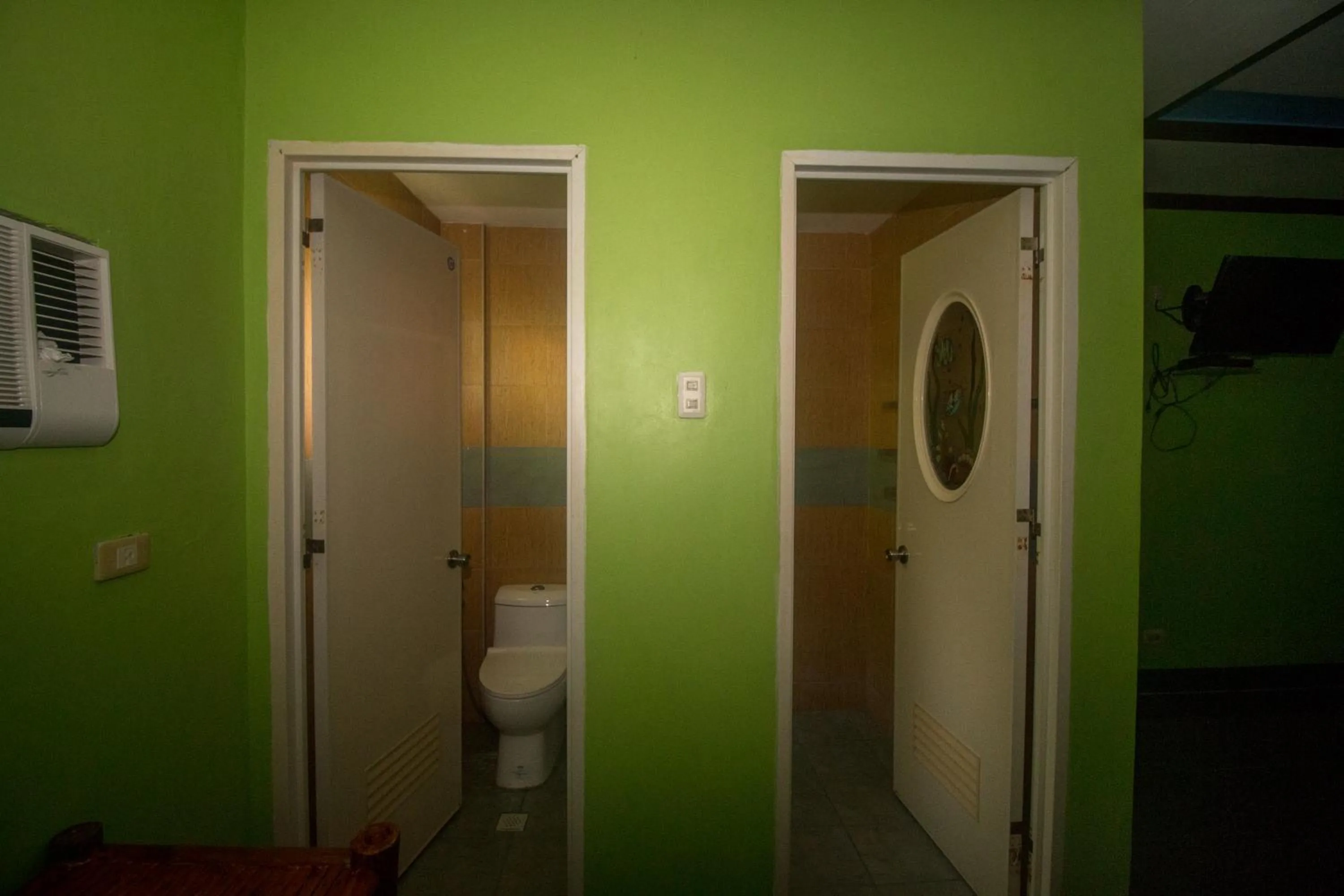 Toilet in Moonlight Resort