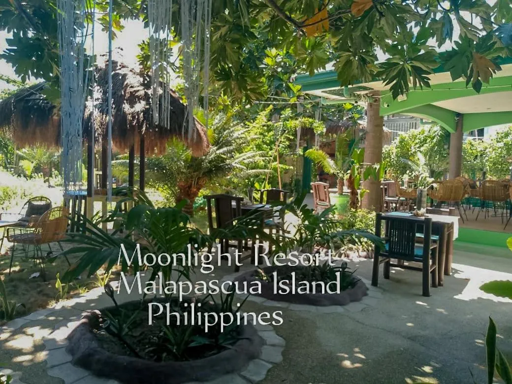 Garden in Moonlight Resort