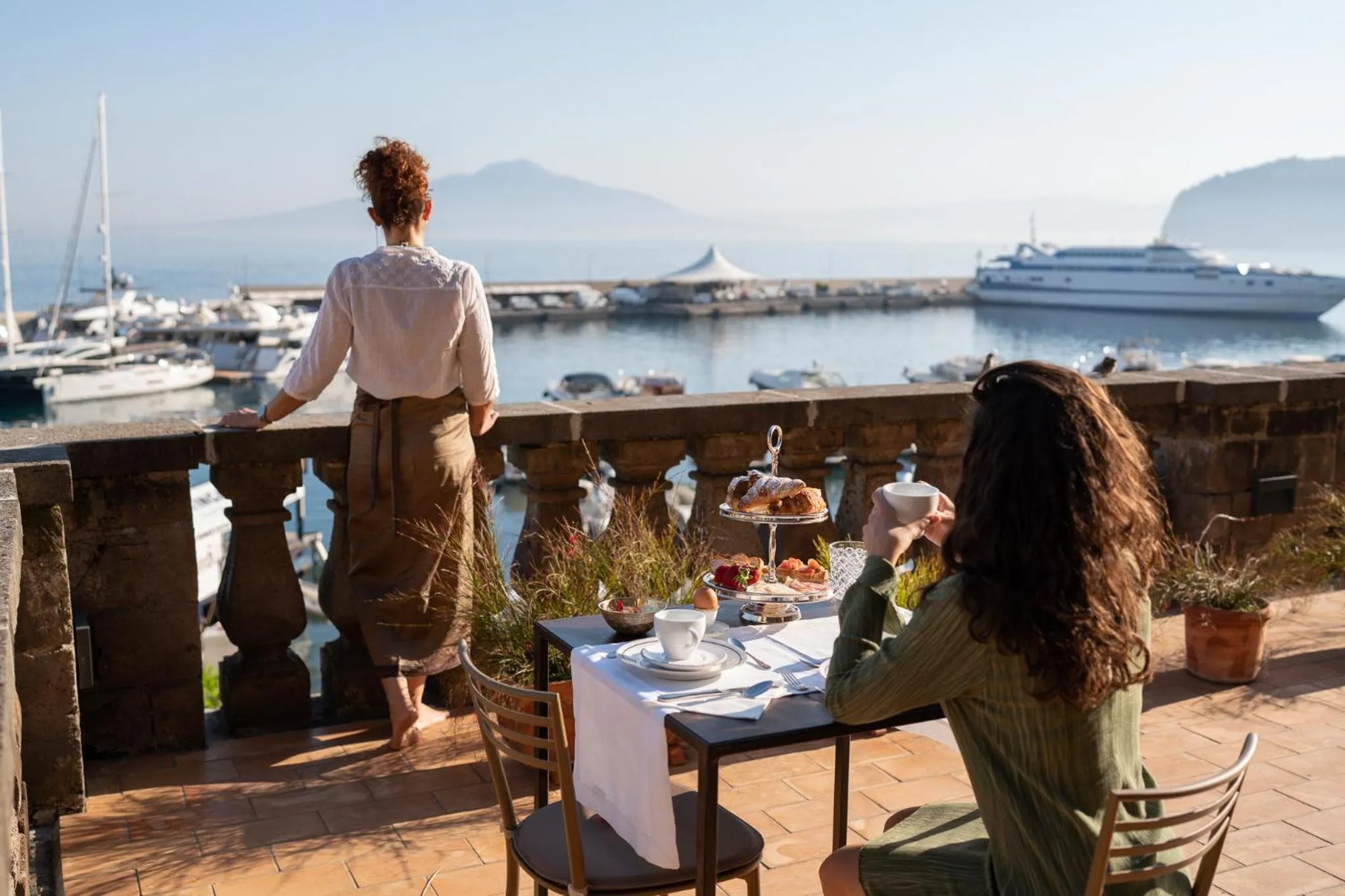 Breakfast in Marina Piccola 73