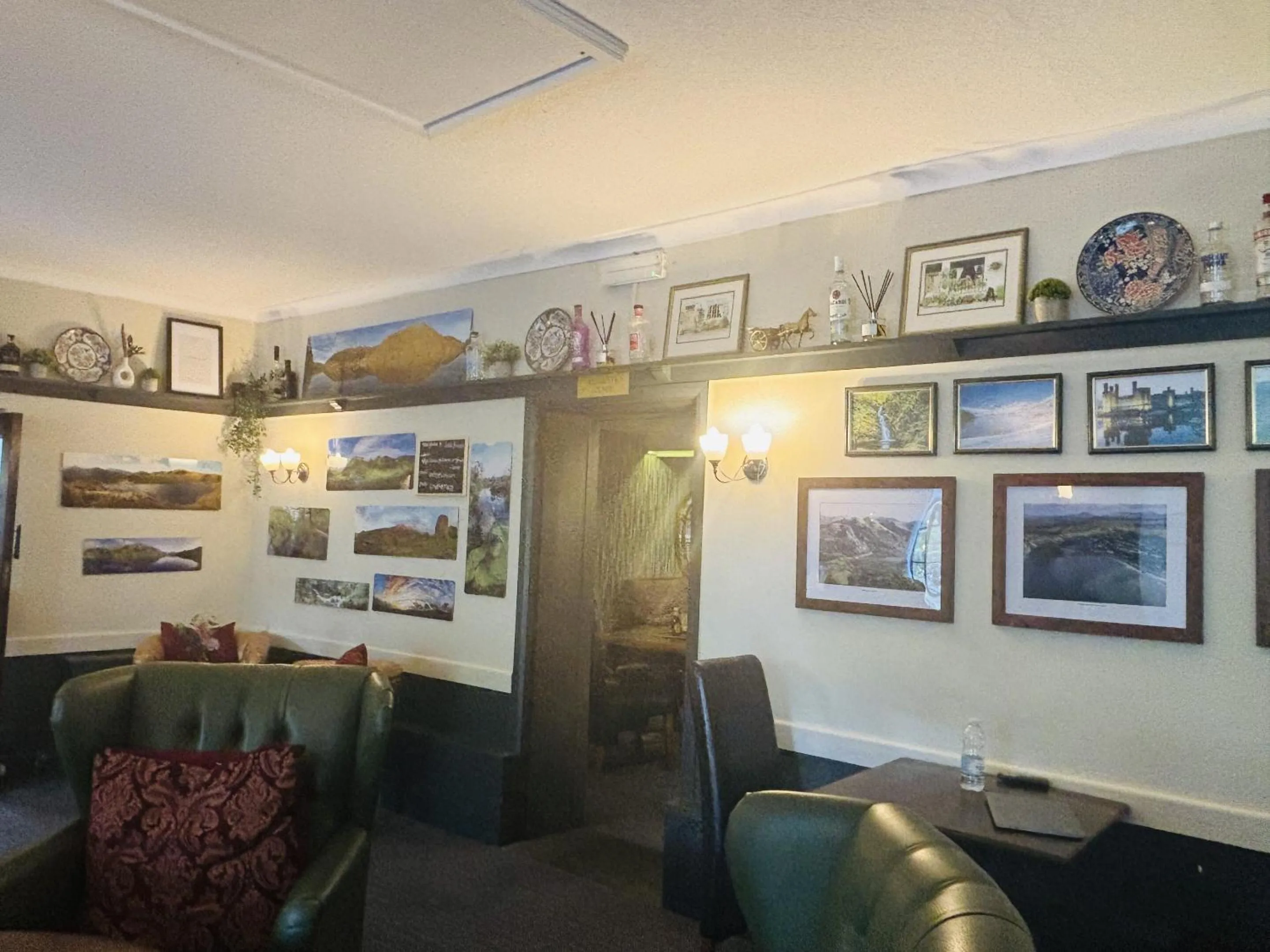 Lounge or bar in Royal Goat Hotel