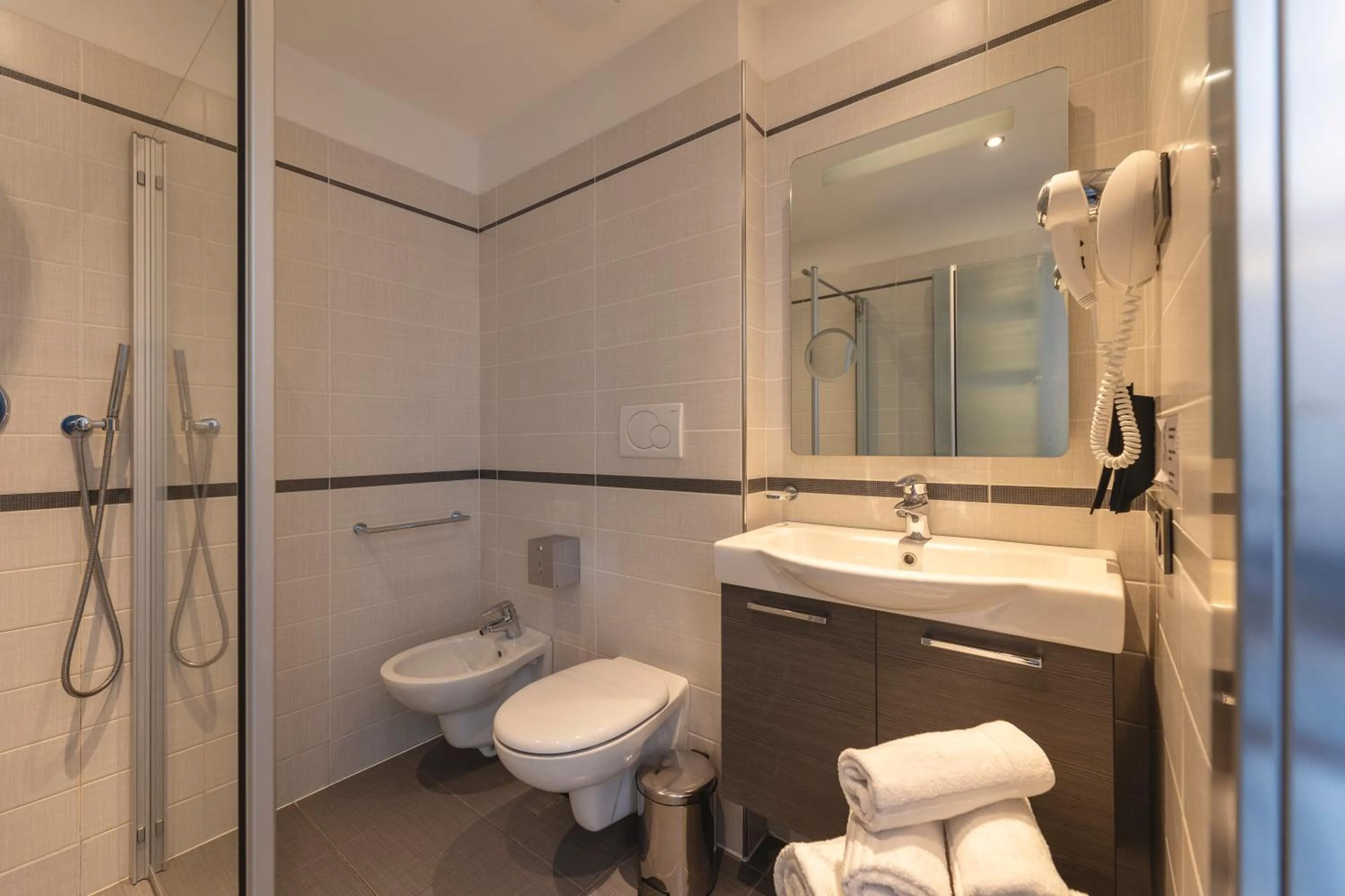 Bathroom in Hi Hotels Trento - Wellness & Spa Adults Only