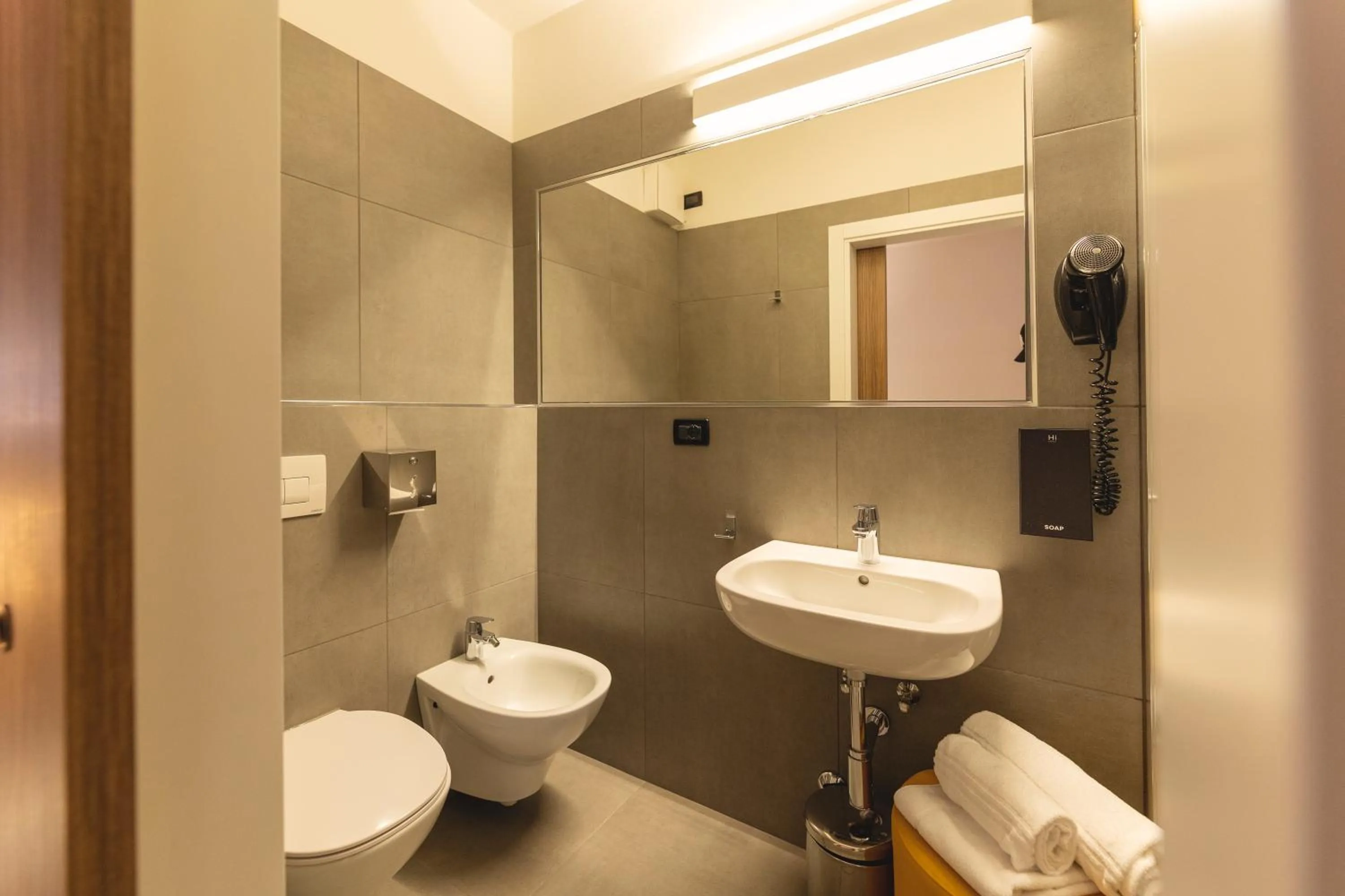 Bathroom in Hi Hotels Trento - Wellness & Spa Adults Only