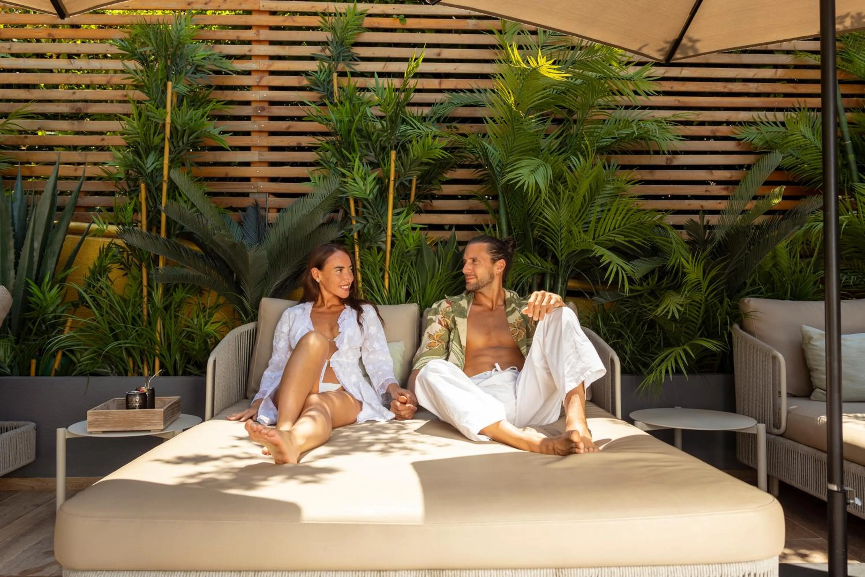 Swimming pool in Hi Hotels Trento - Wellness & Spa Adults Only