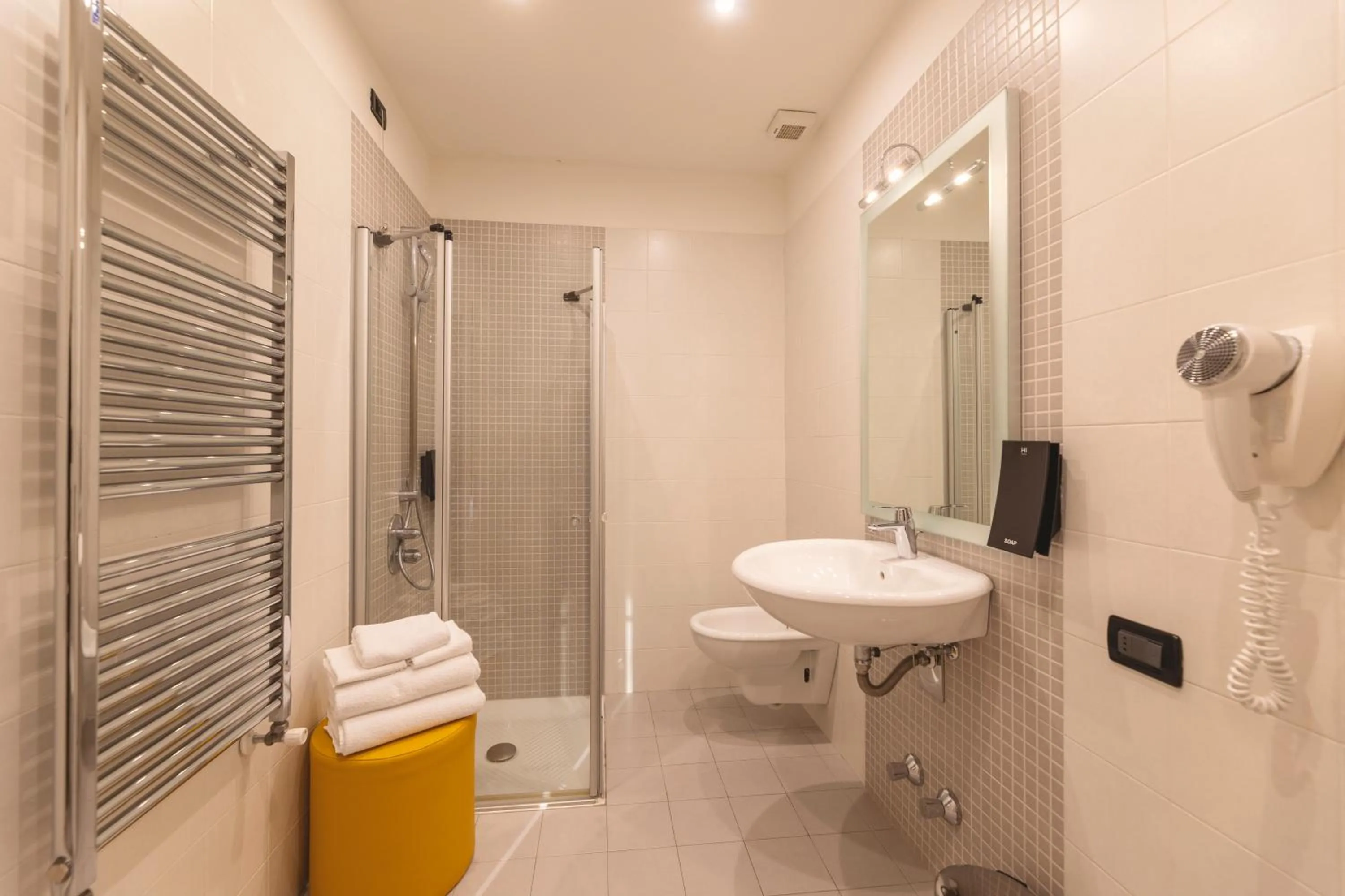 Bathroom in Hi Hotels Trento - Wellness & Spa Adults Only