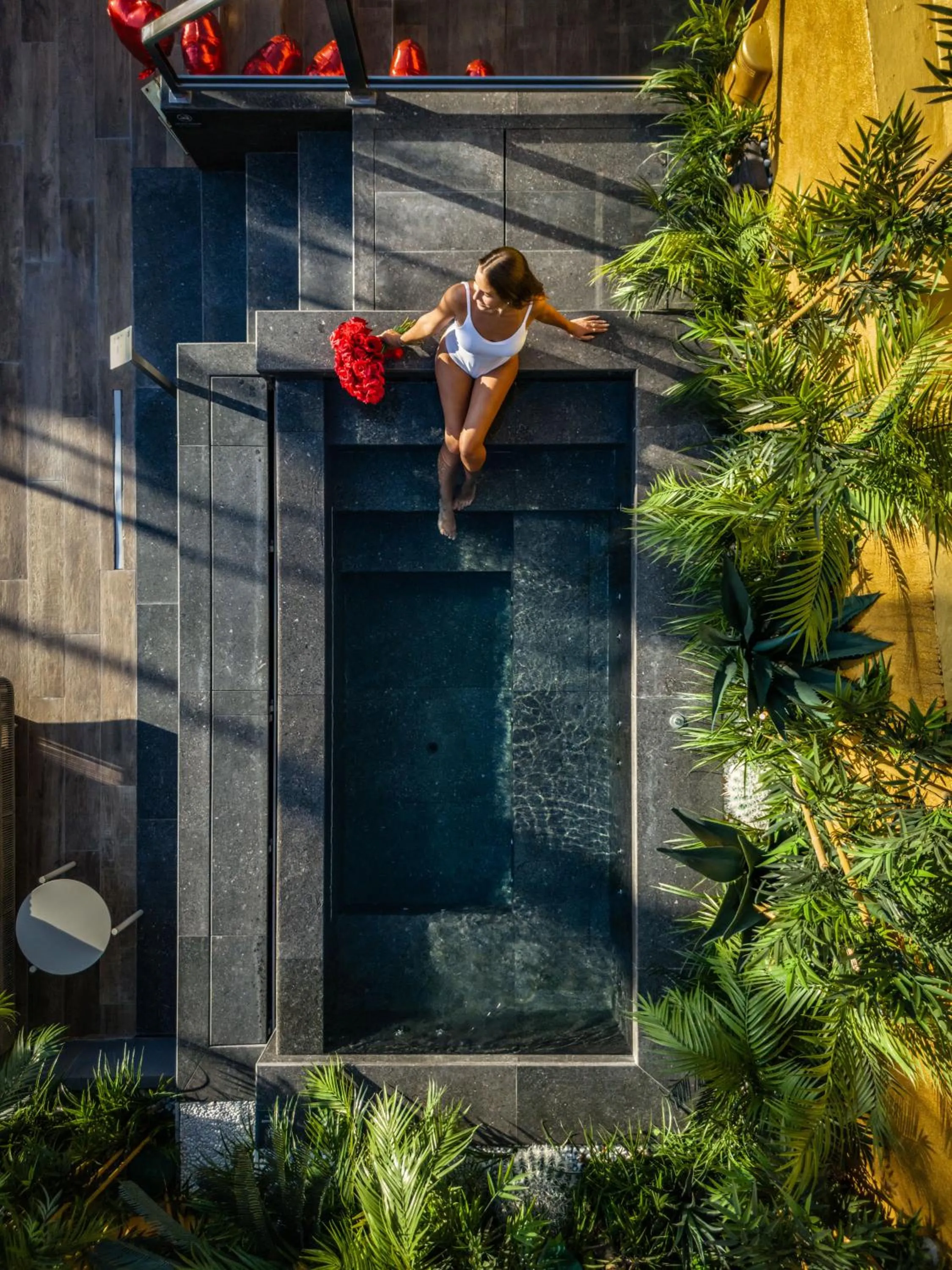 Swimming pool in Hi Hotels Trento - Wellness & Spa Adults Only