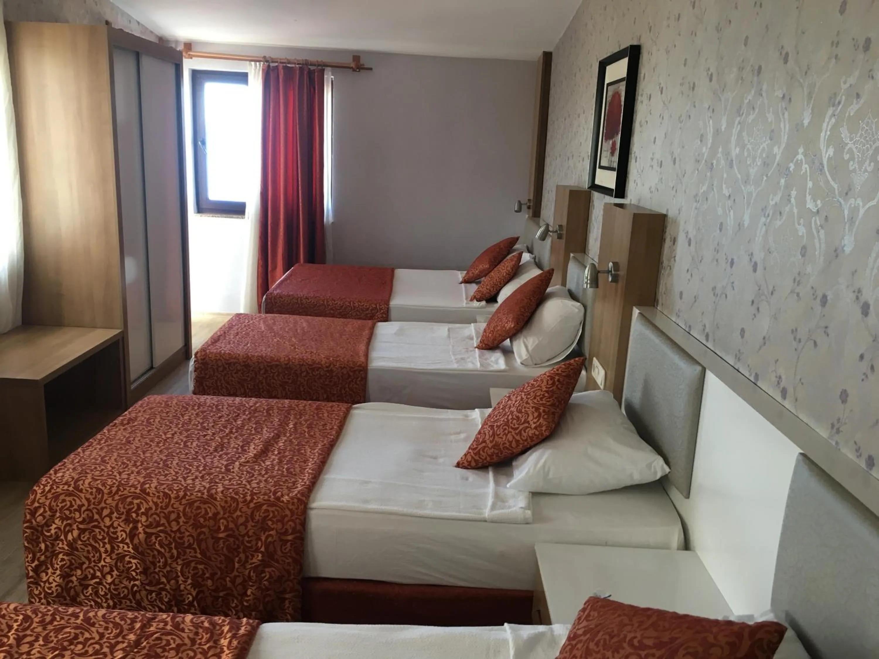 Photo of the whole room in Aleria Belport Beach Hotel