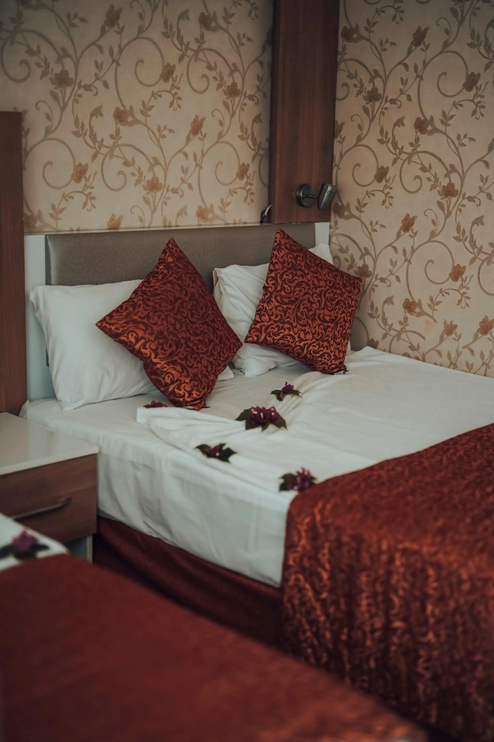 Bed in Aleria Belport Beach Hotel