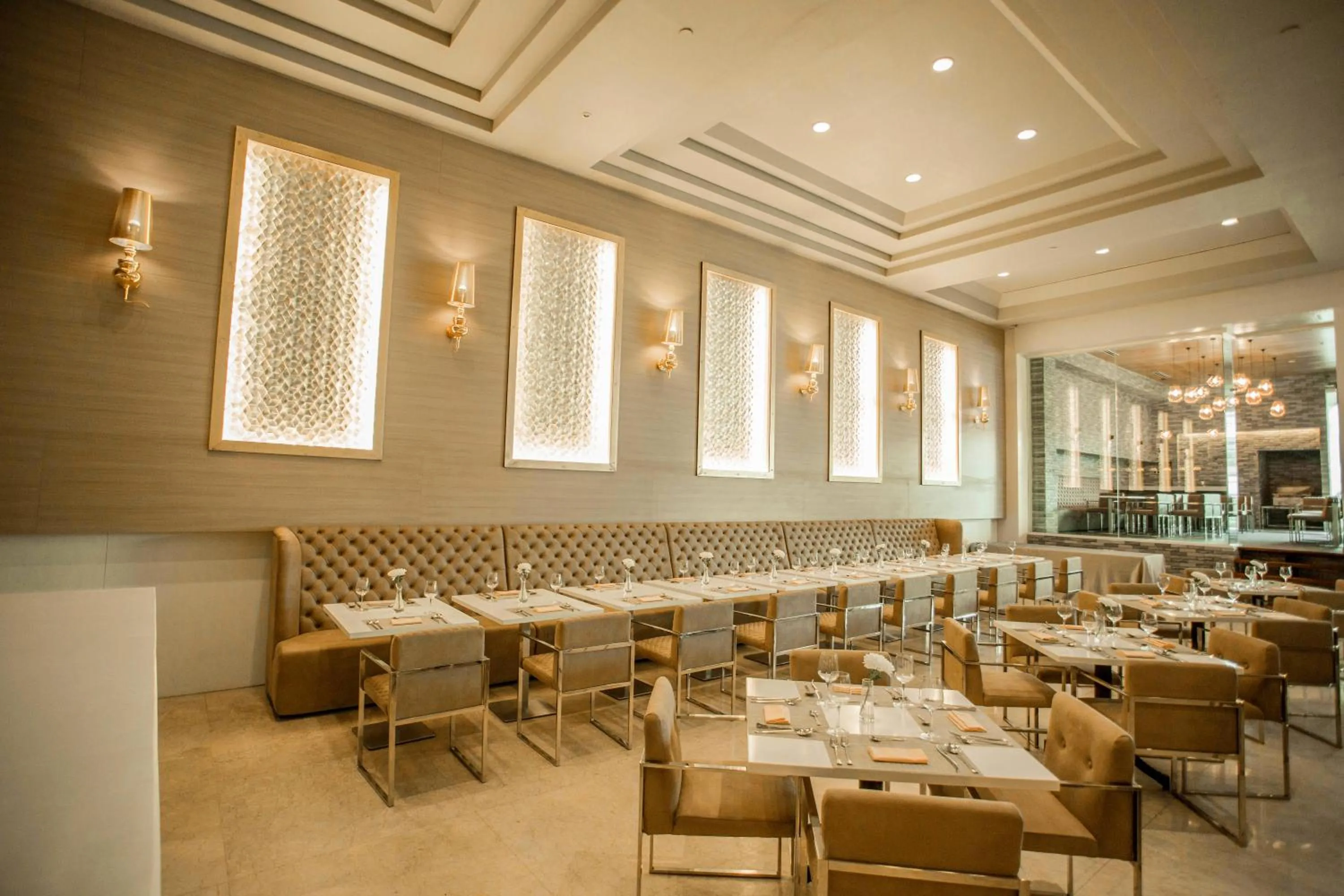 Restaurant/places to eat in The Royal Mandaya Hotel