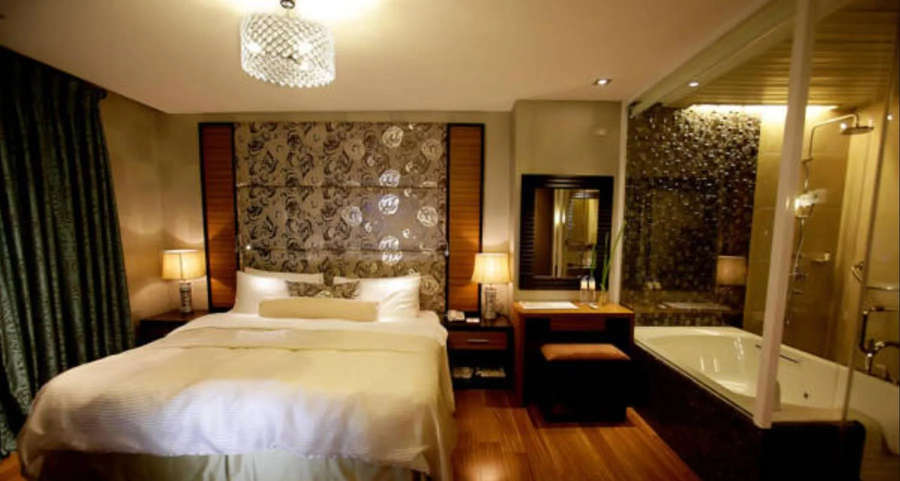 Bed in The Royal Mandaya Hotel